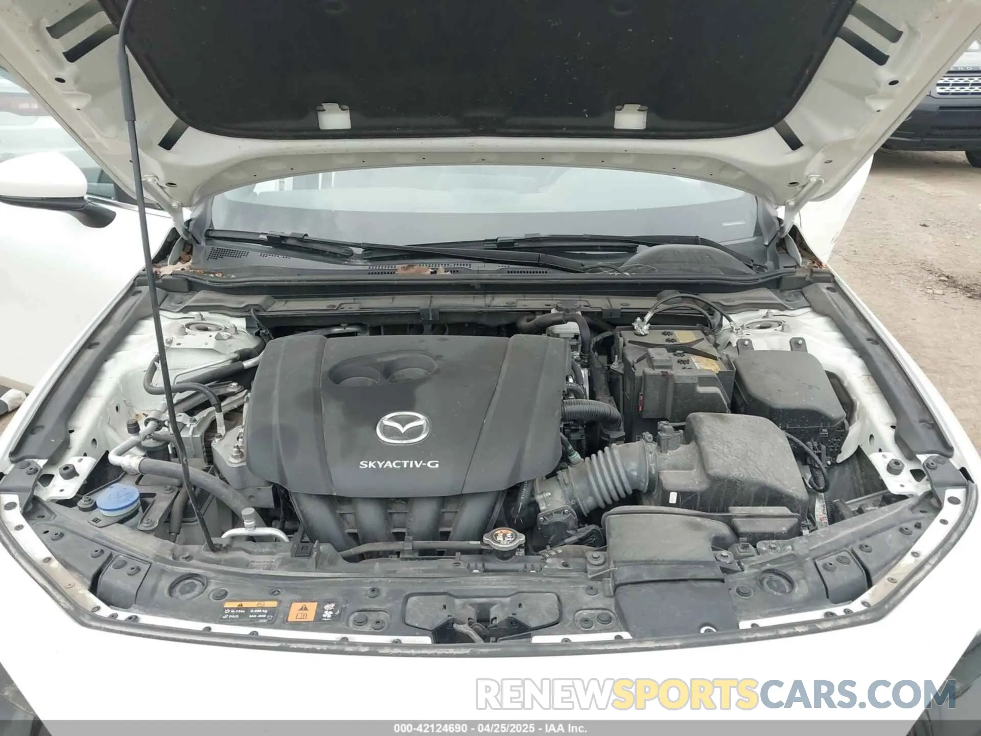 10 Фотография поврежденного автомобиля JM1BPBKL5M1339375 MAZDA MAZDA3 HATCHBACK 2021