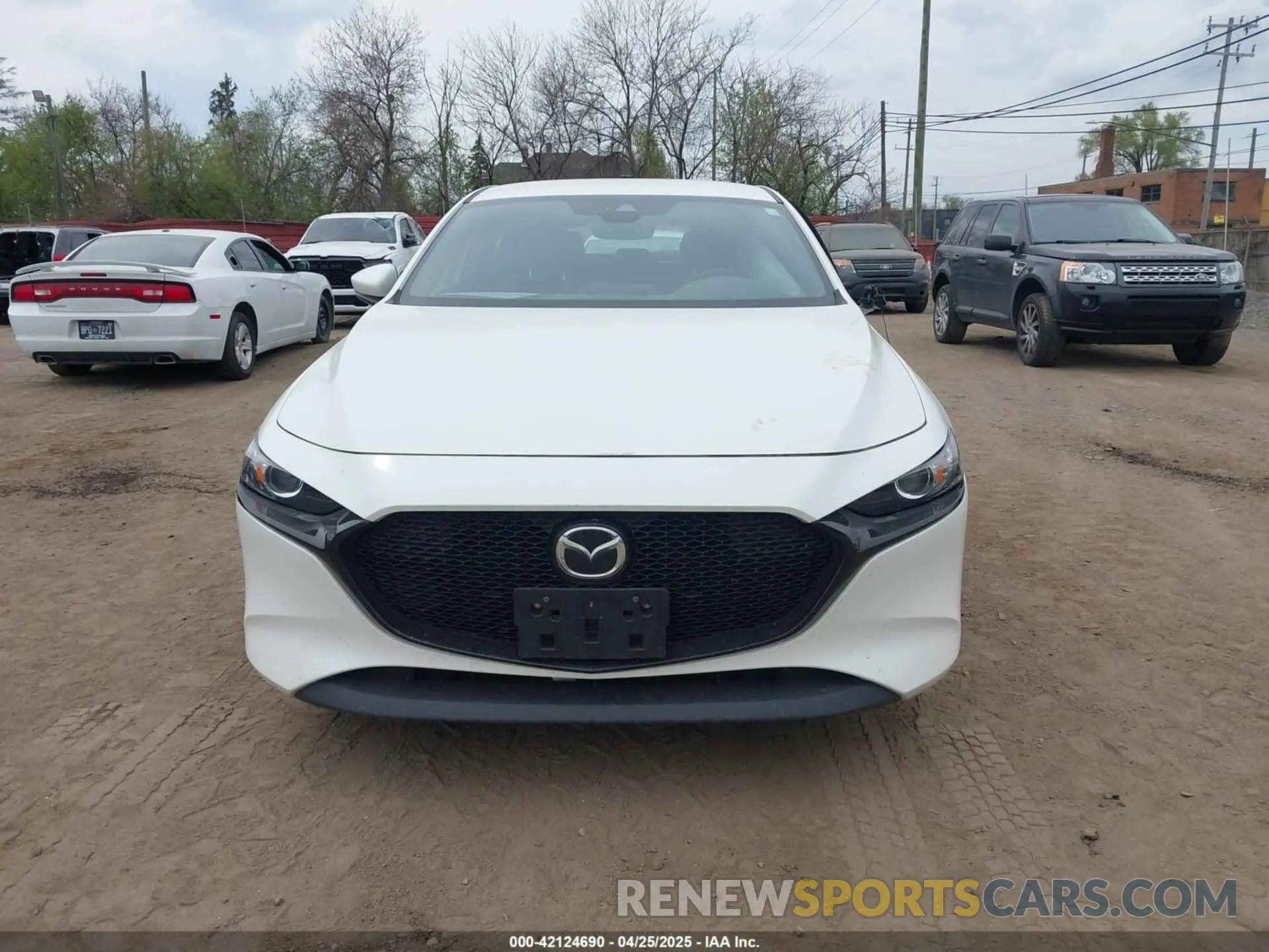12 Фотография поврежденного автомобиля JM1BPBKL5M1339375 MAZDA MAZDA3 HATCHBACK 2021