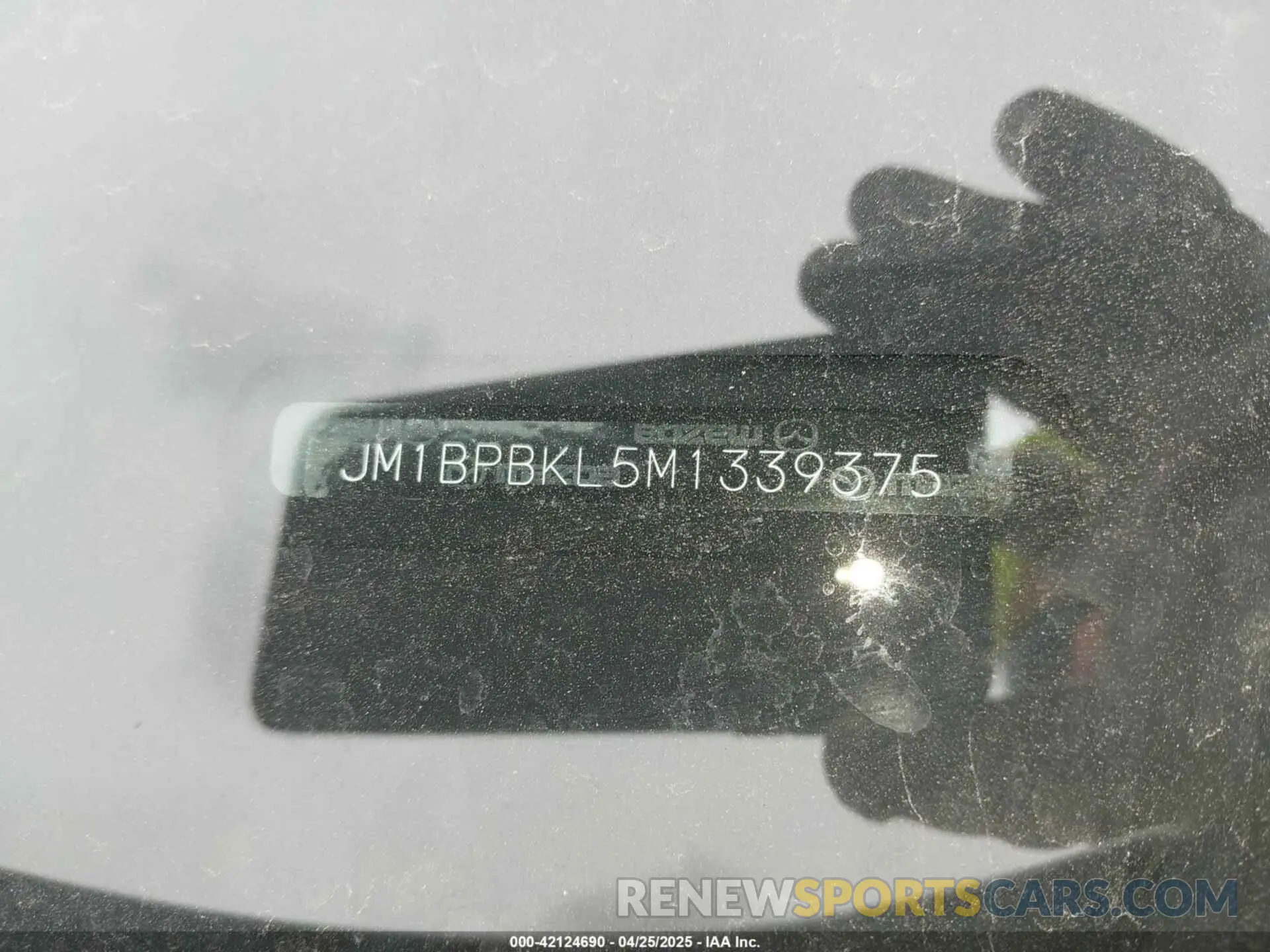 9 Фотография поврежденного автомобиля JM1BPBKL5M1339375 MAZDA MAZDA3 HATCHBACK 2021