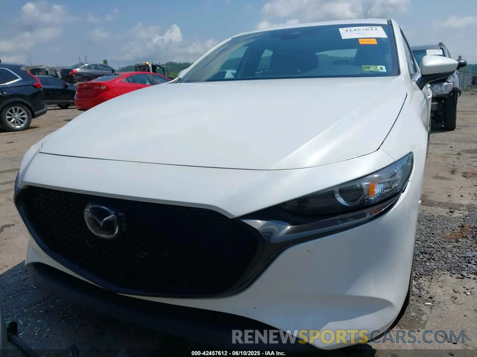 13 Фотография поврежденного автомобиля JM1BPBLL6M1328674 MAZDA MAZDA3 HATCHBACK 2021