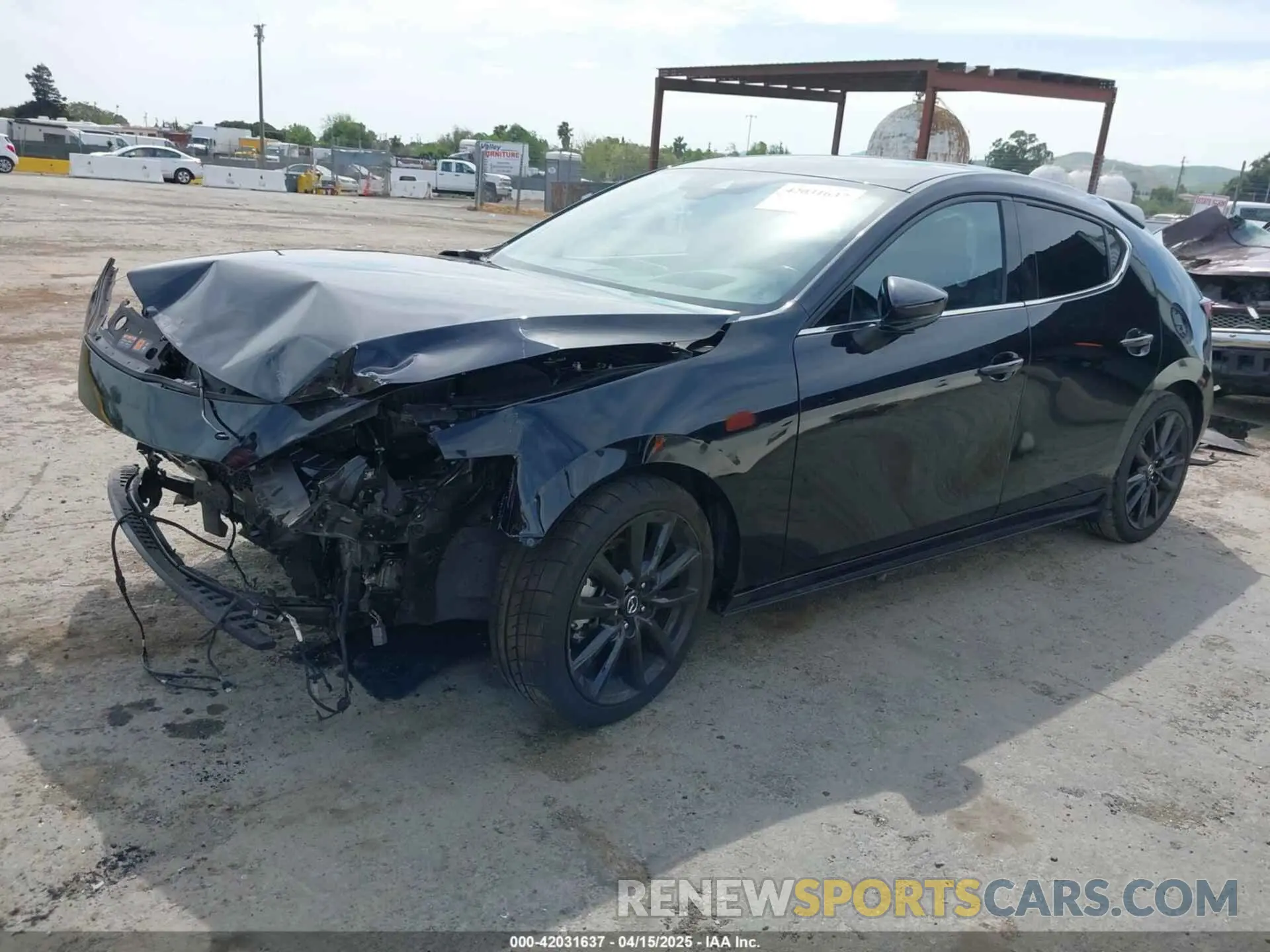 2 Фотография поврежденного автомобиля JM1BPBNY2M1403797 MAZDA MAZDA3 HATCHBACK 2021