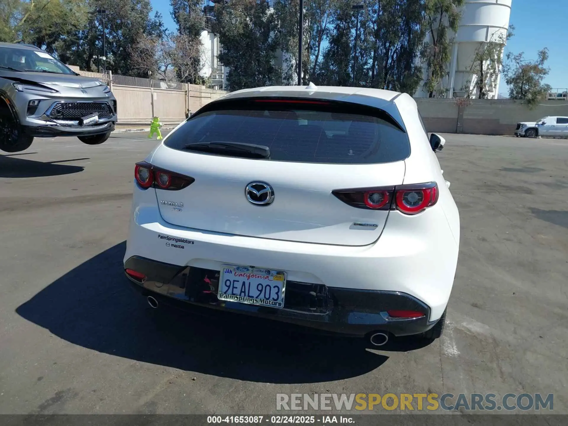 16 Фотография поврежденного автомобиля JM1BPBMM6P1605769 MAZDA MAZDA3 HATCHBACK 2023