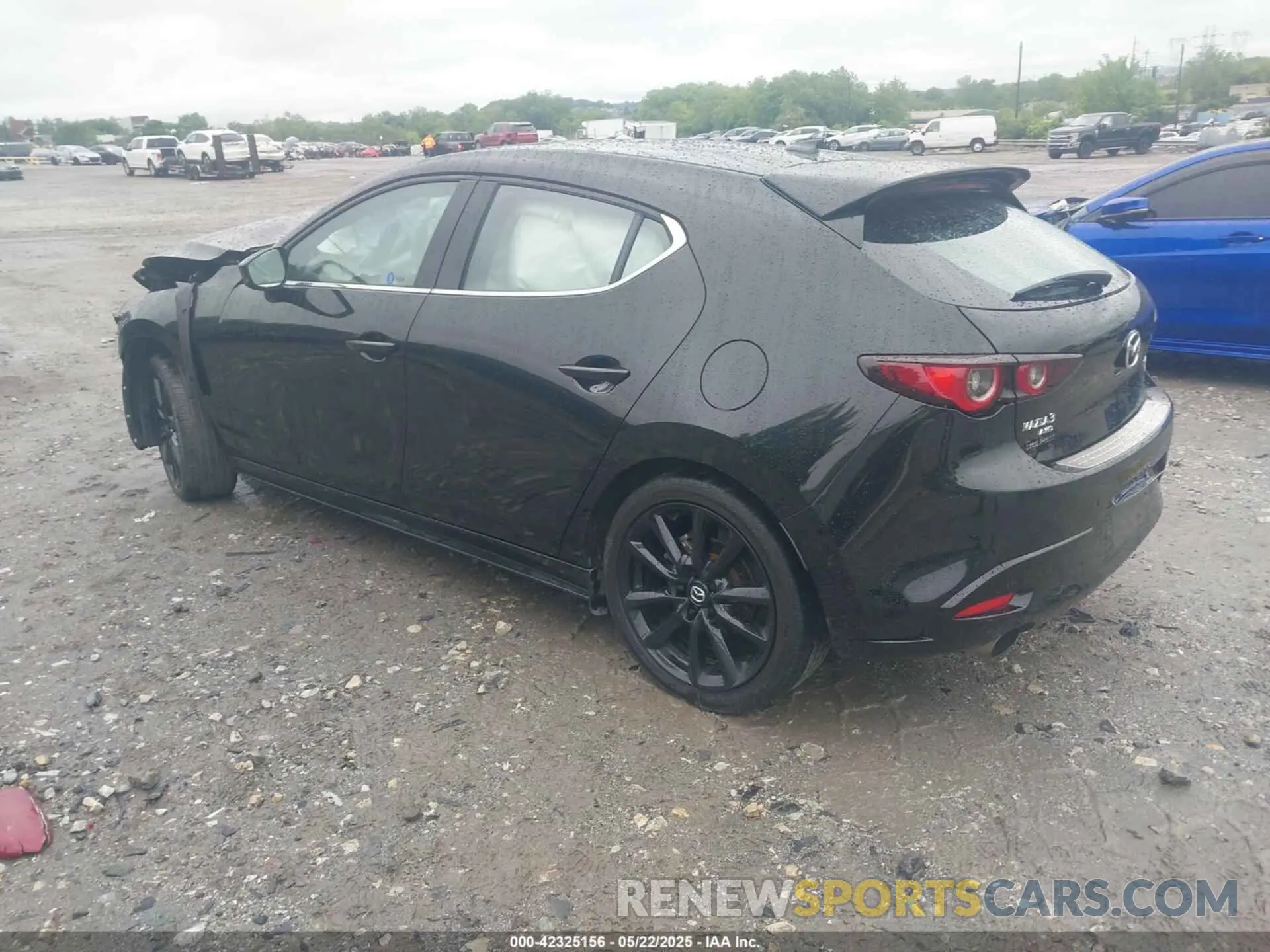 3 Photograph of a damaged car JM1BPBNY2P1605592 MAZDA MAZDA3 HATCHBACK 2023