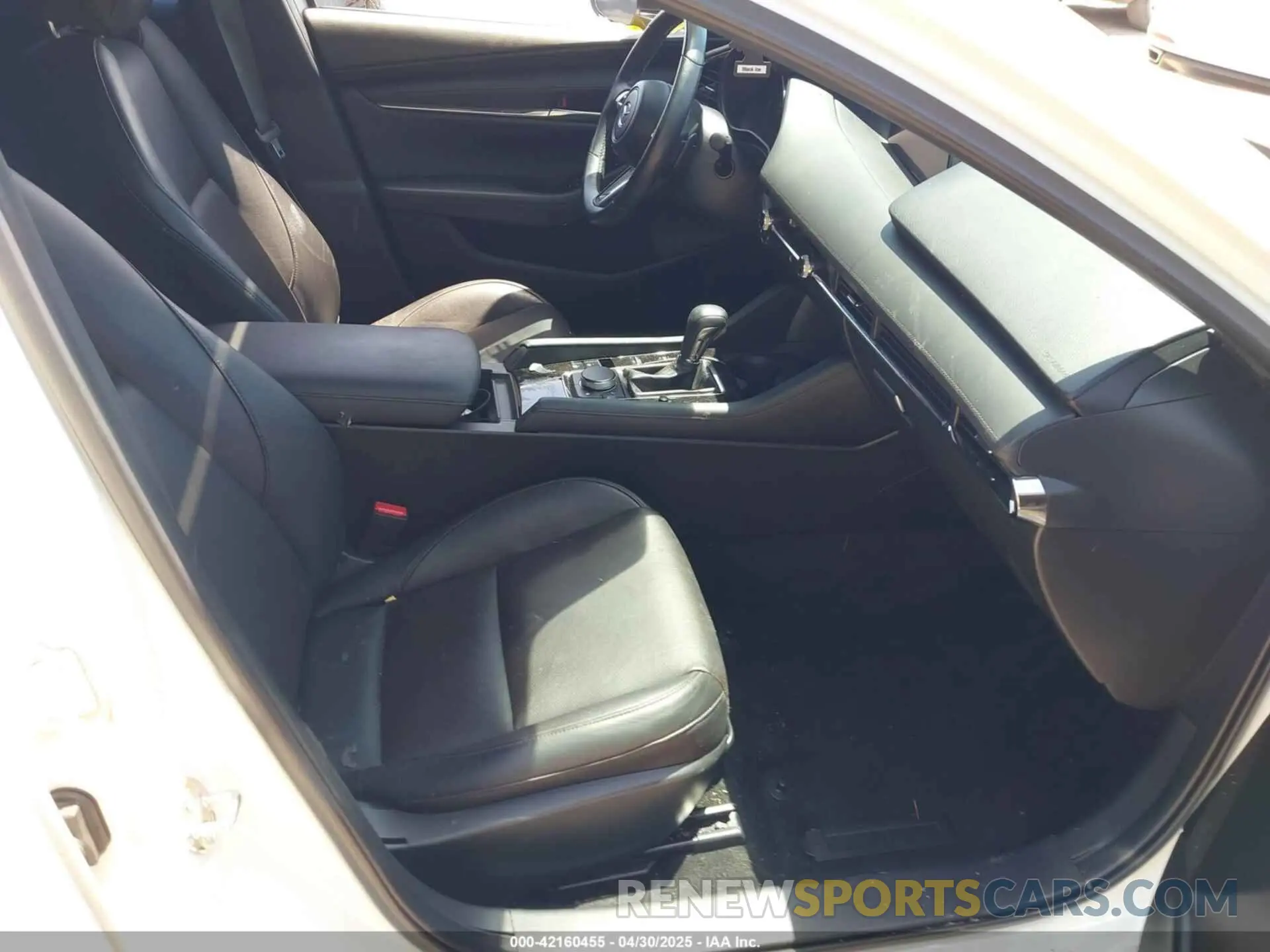 5 Фотография поврежденного автомобиля JM1BPBNY5P1603562 MAZDA MAZDA3 HATCHBACK 2023