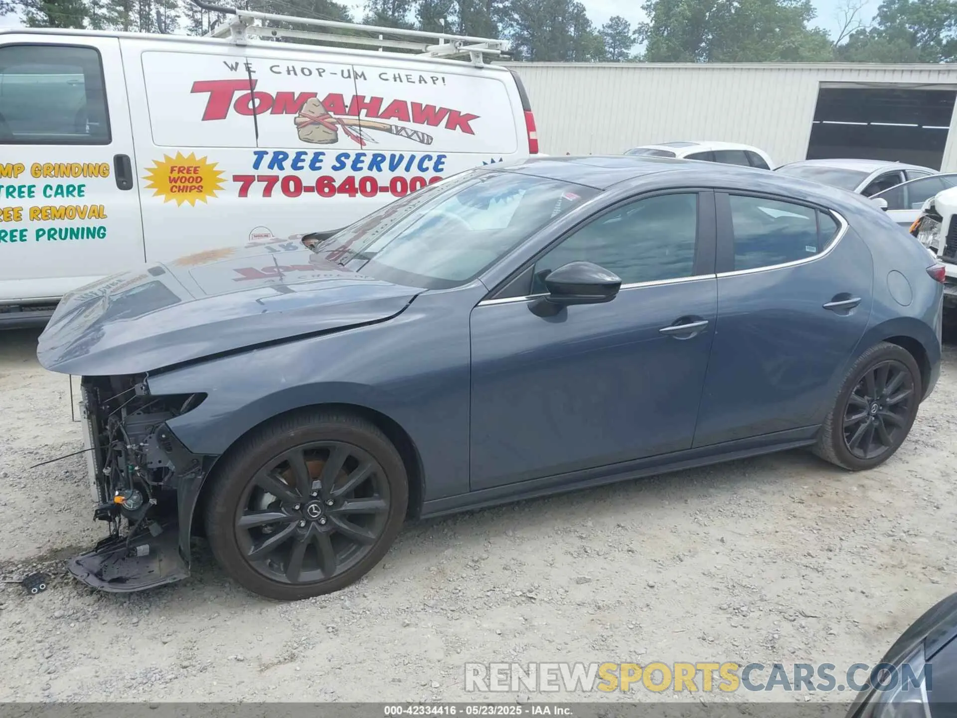 14 Фотография поврежденного автомобиля JM1BPBLM5R1709609 MAZDA MAZDA3 HATCHBACK 2024