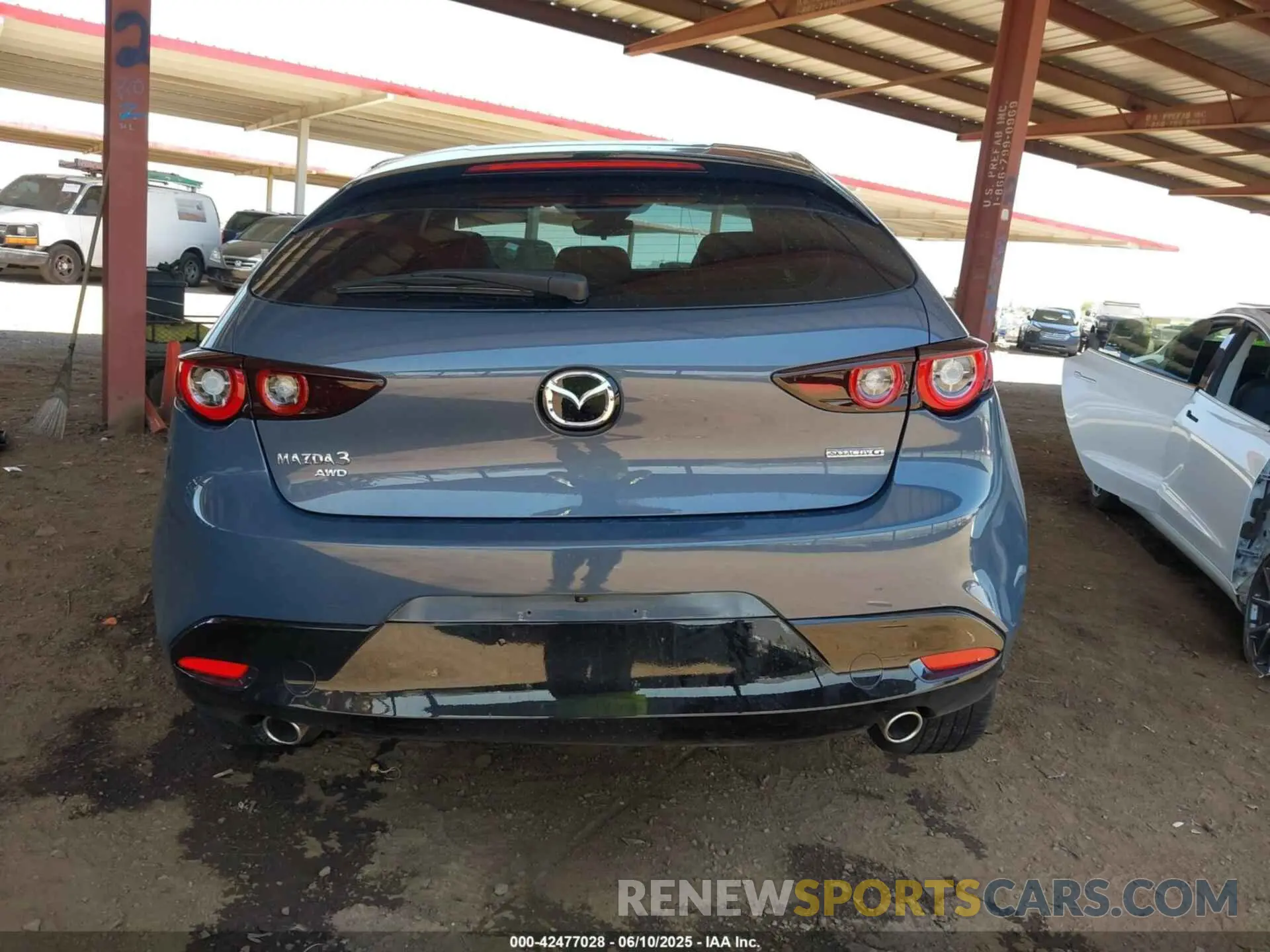 17 Photograph of a damaged car JM1BPBLM8R1650524 MAZDA MAZDA3 HATCHBACK 2024