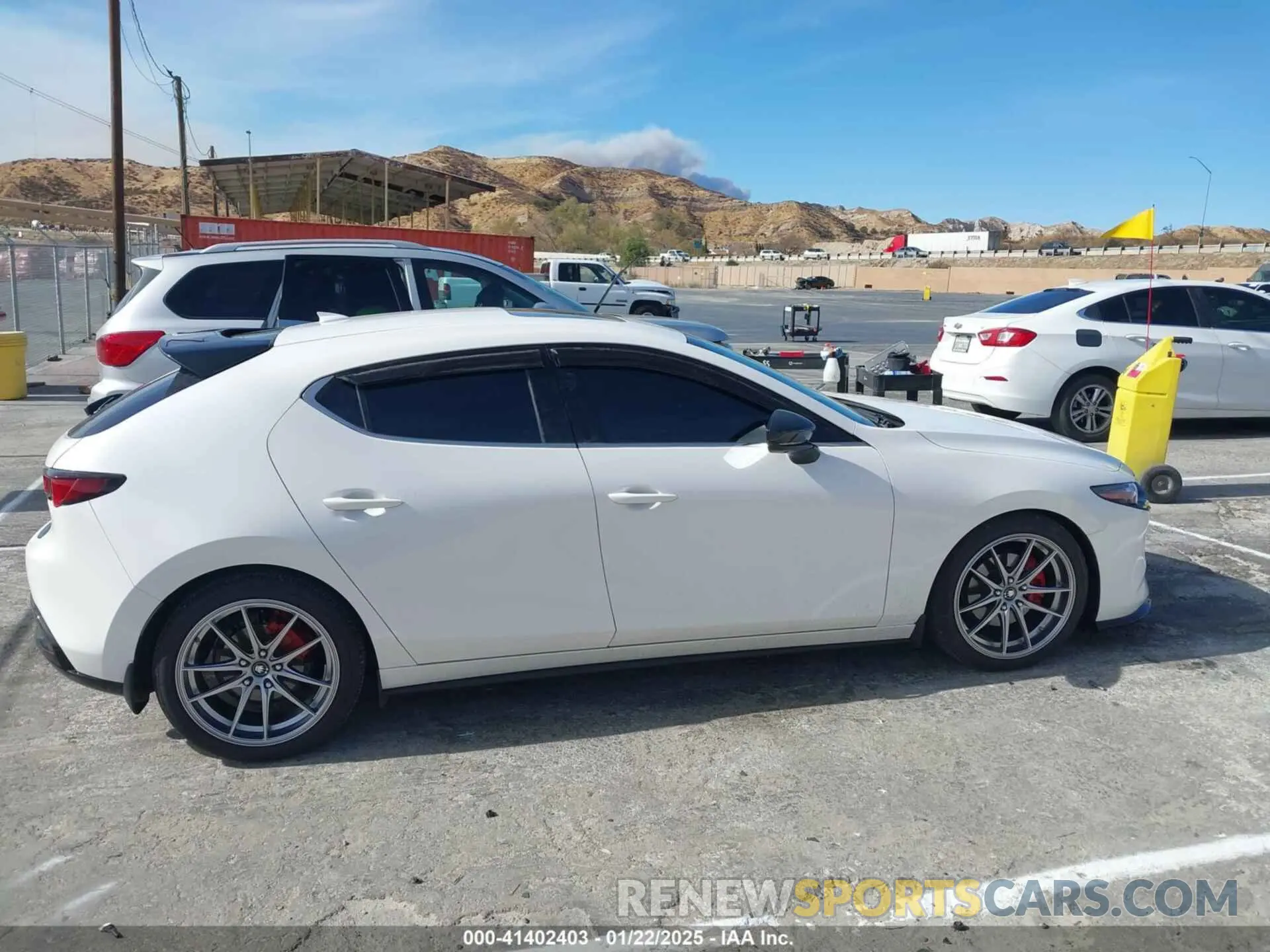13 Фотография поврежденного автомобиля JM1BPBNY7R1718702 MAZDA MAZDA3 HATCHBACK 2024