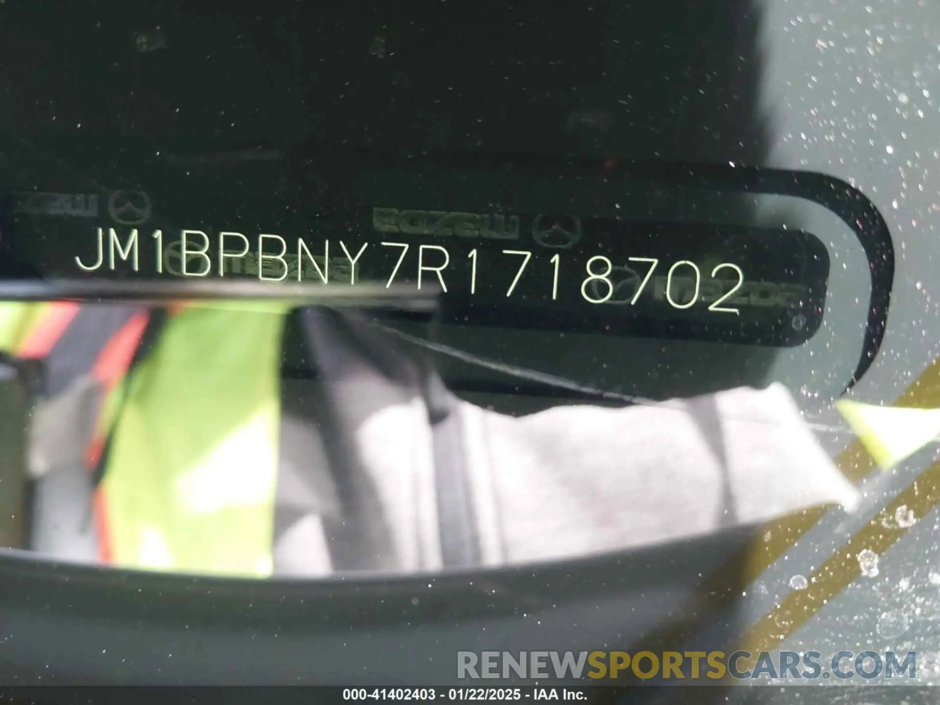 9 Фотография поврежденного автомобиля JM1BPBNY7R1718702 MAZDA MAZDA3 HATCHBACK 2024