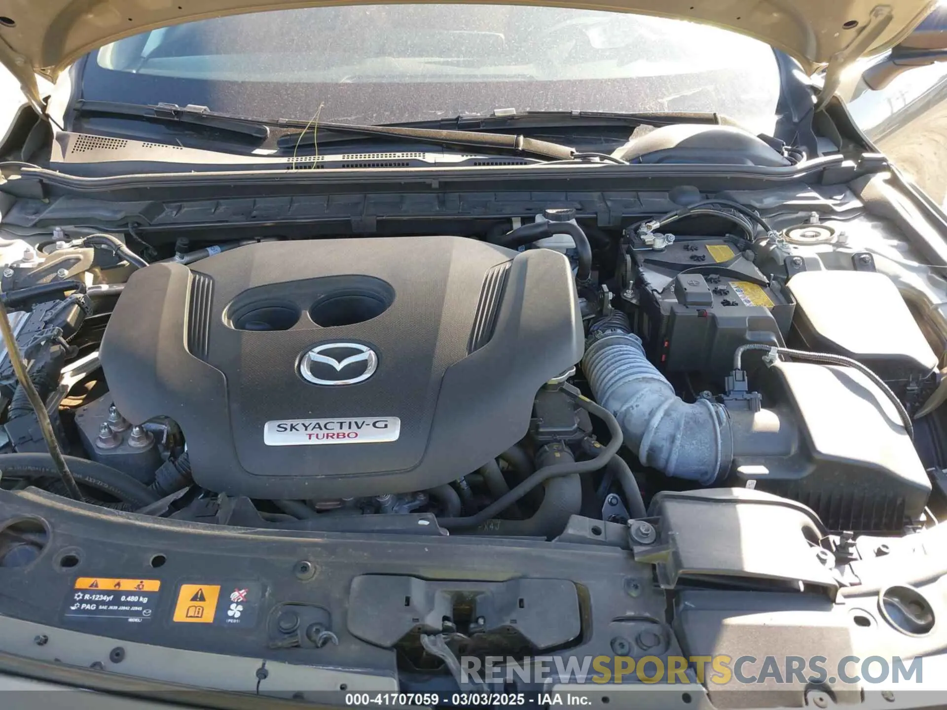 10 Фотография поврежденного автомобиля JM1BPBYY8R1707218 MAZDA MAZDA3 HATCHBACK 2024