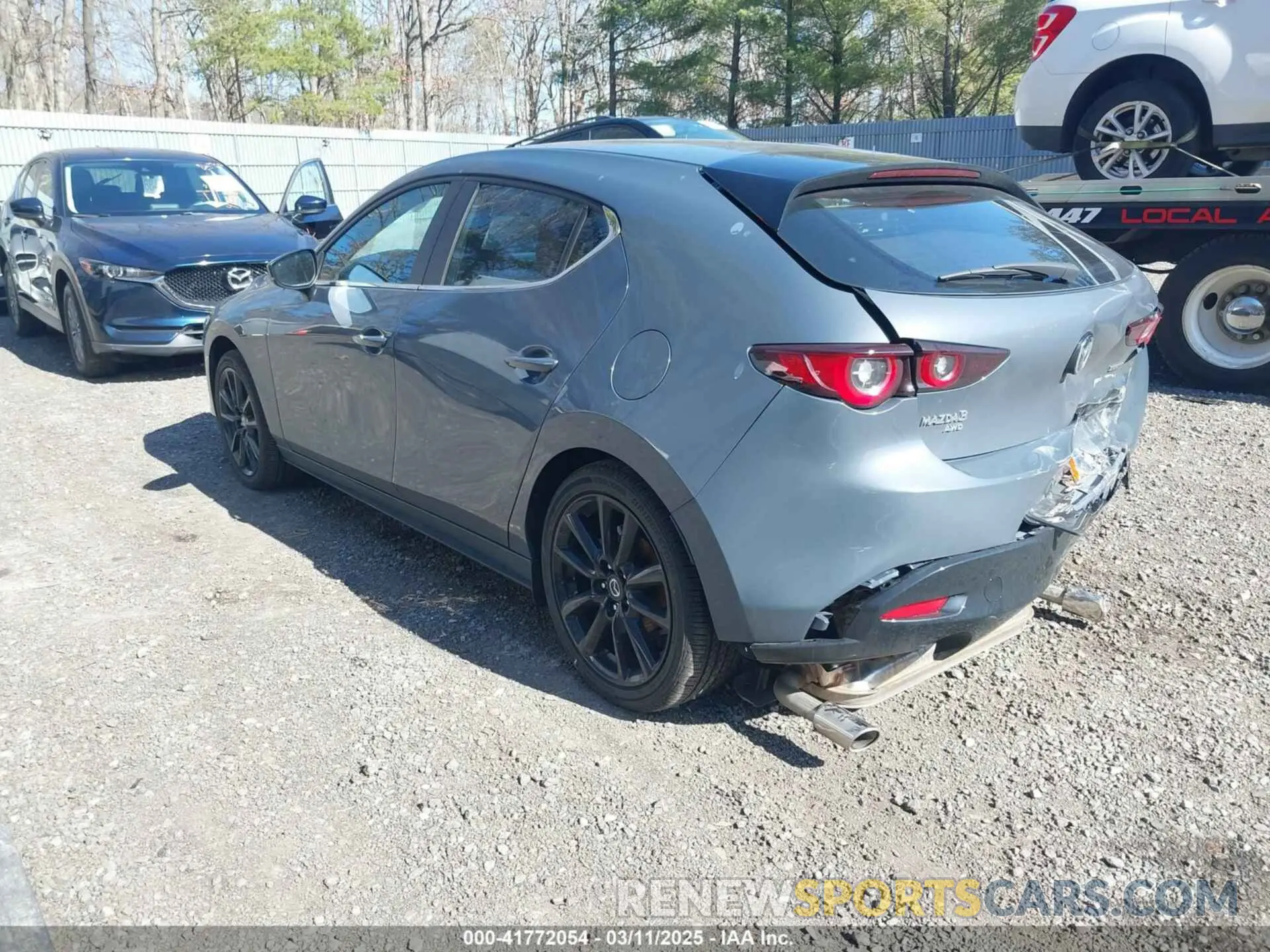 3 Photograph of a damaged car JM1BPBLM9S1757295 MAZDA MAZDA3 HATCHBACK 2025