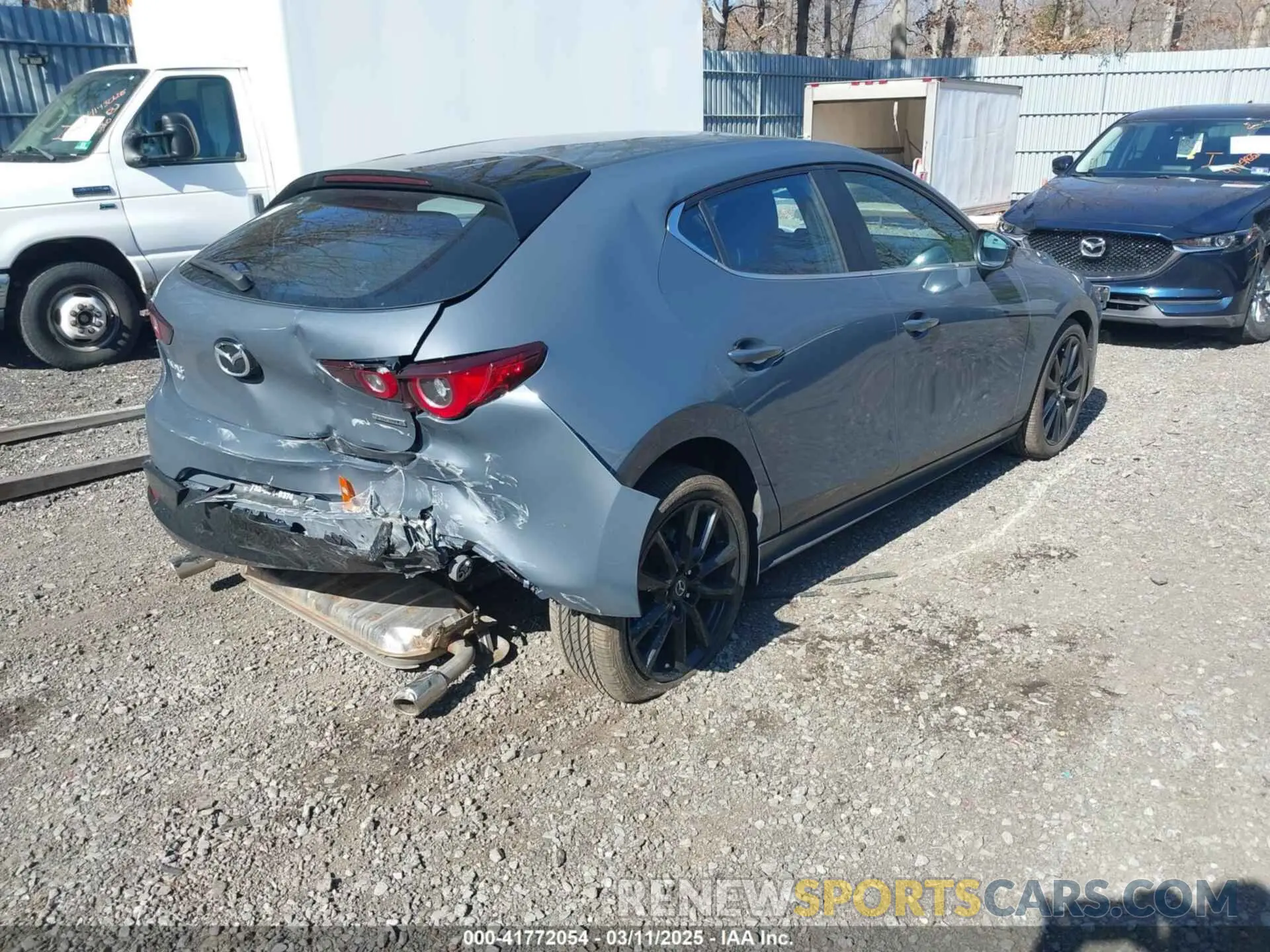 4 Photograph of a damaged car JM1BPBLM9S1757295 MAZDA MAZDA3 HATCHBACK 2025