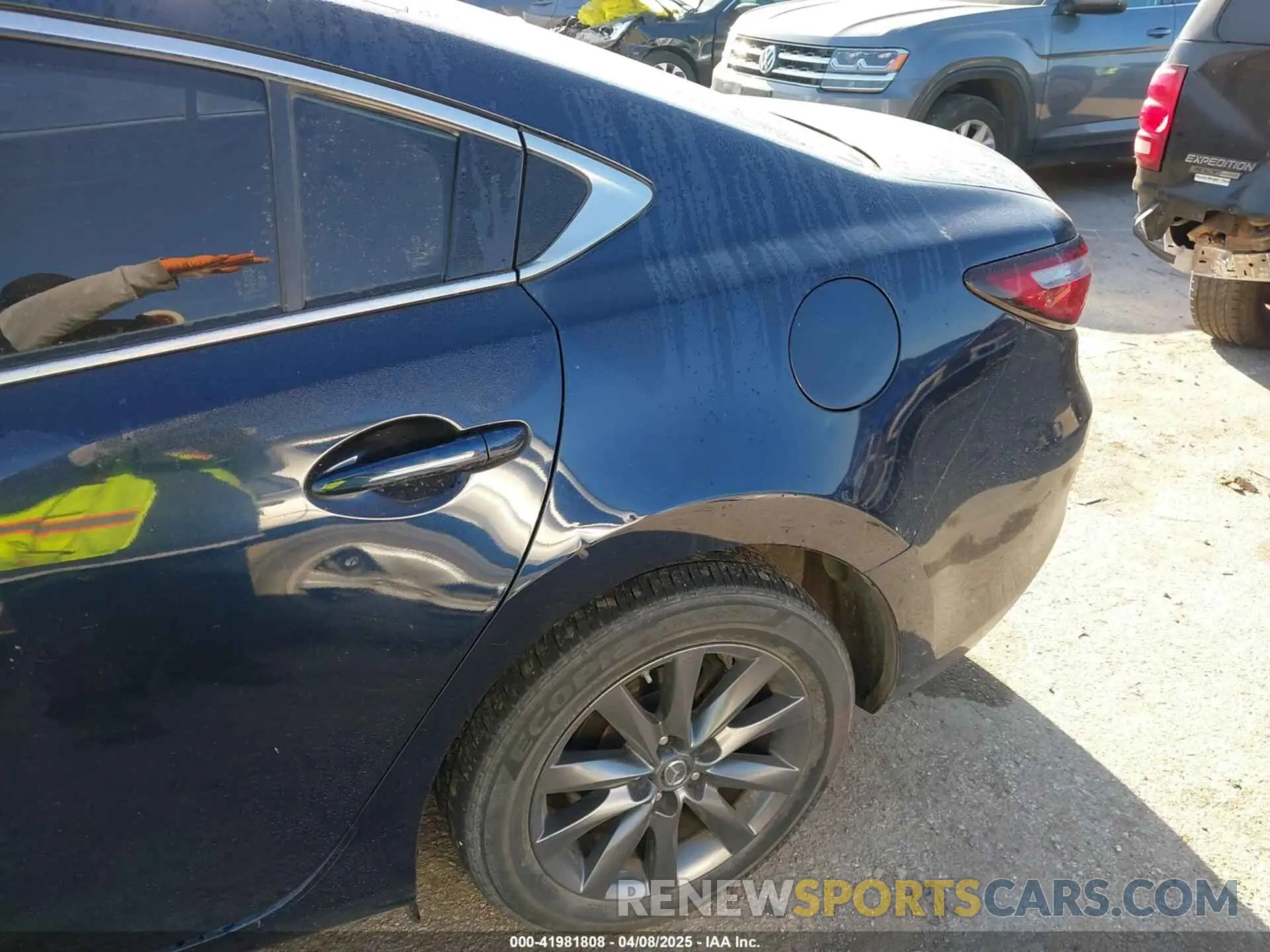 6 Photograph of a damaged car JM1GL1UM3K1503964 MAZDA MAZDA6 2019