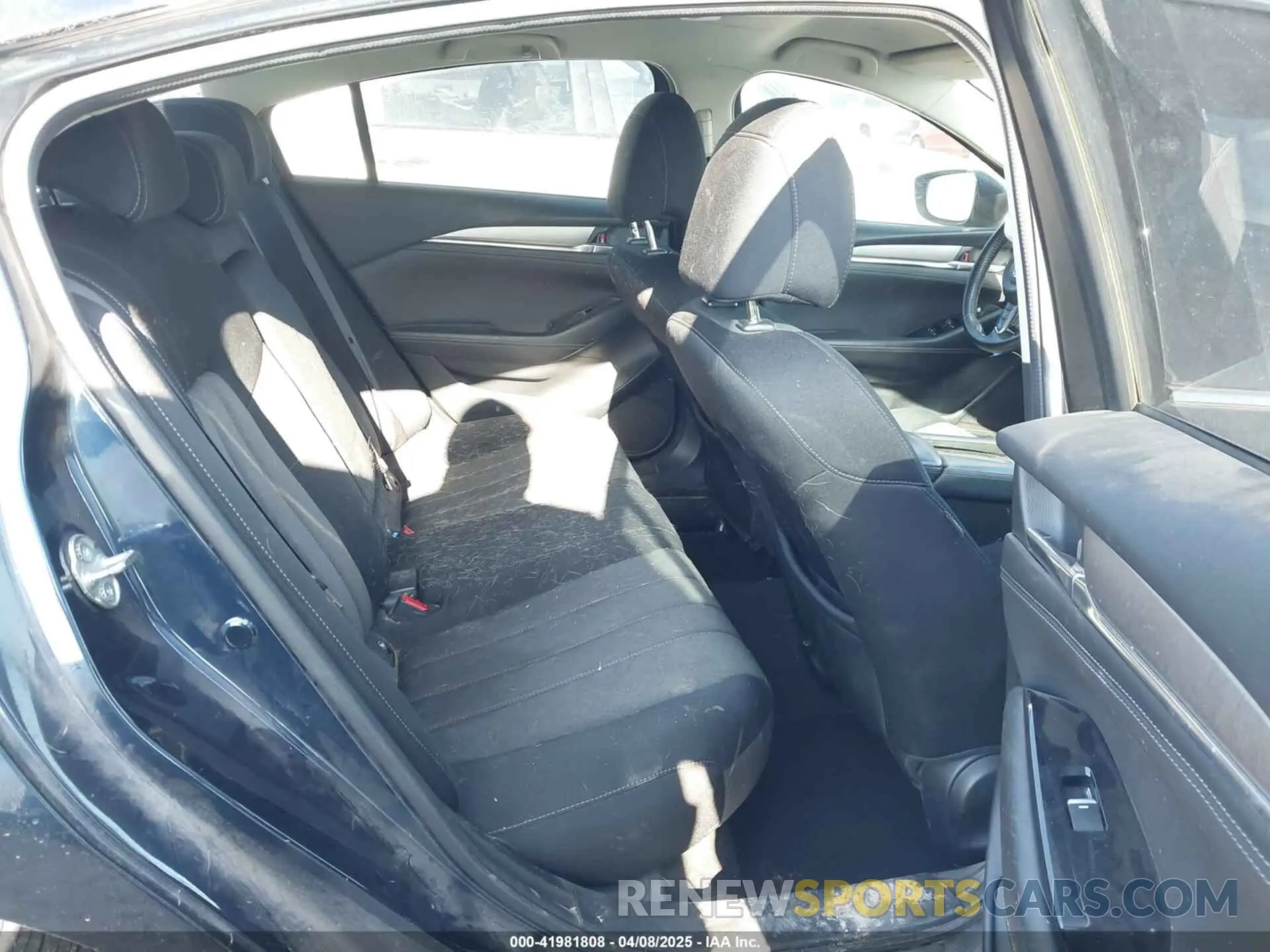 8 Photograph of a damaged car JM1GL1UM3K1503964 MAZDA MAZDA6 2019