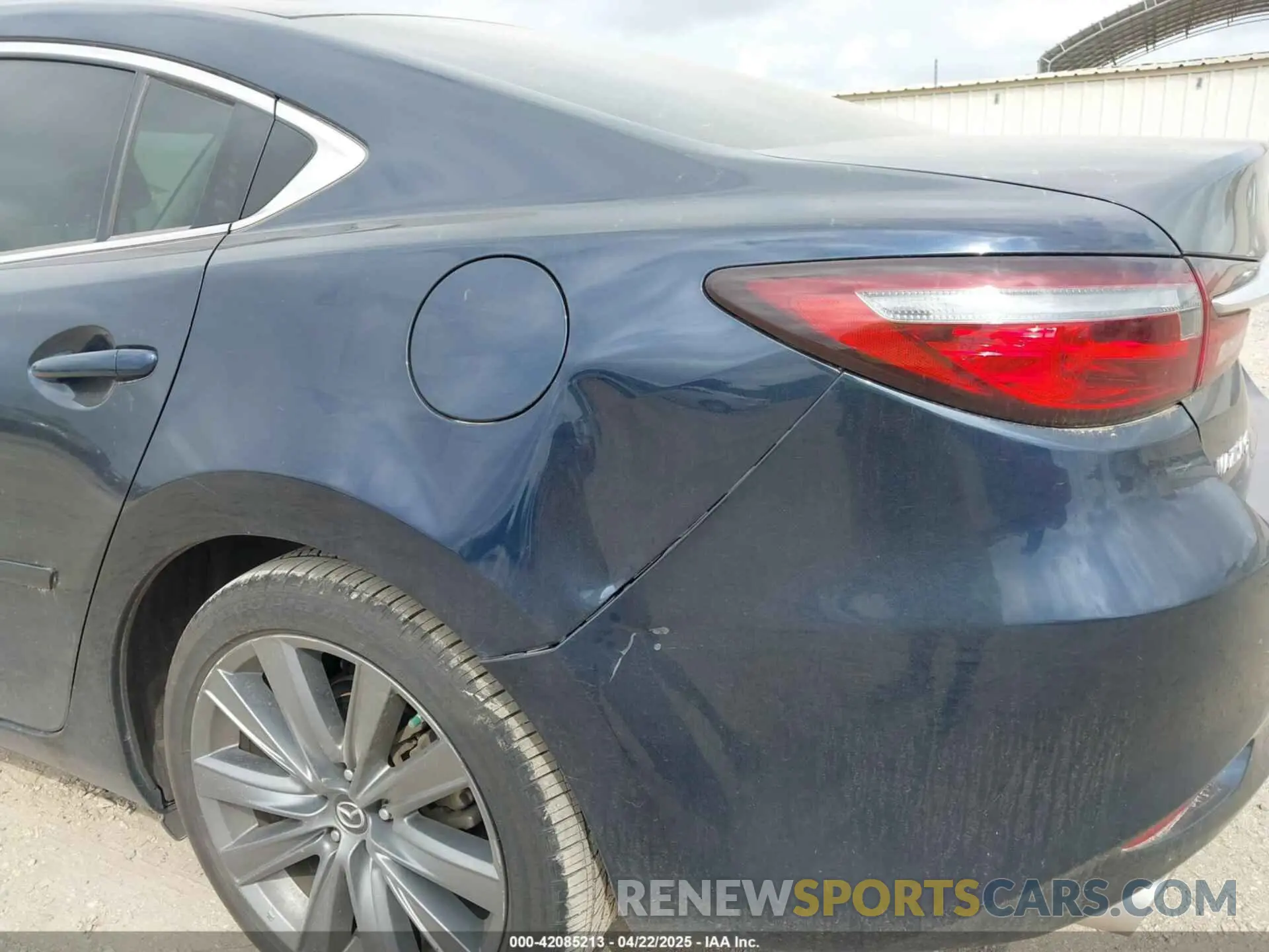 17 Фотография поврежденного автомобиля JM1GL1VM7K1507773 MAZDA MAZDA6 2019