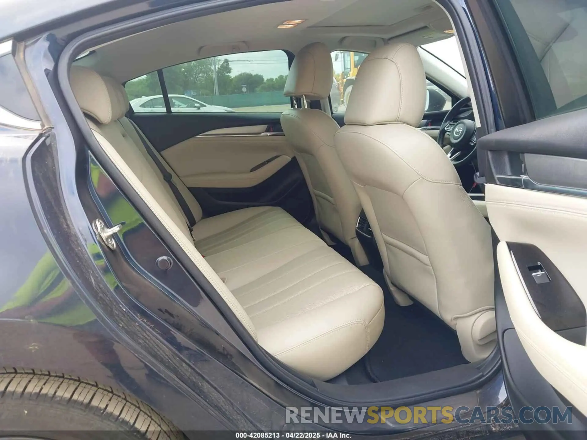 8 Фотография поврежденного автомобиля JM1GL1VM7K1507773 MAZDA MAZDA6 2019