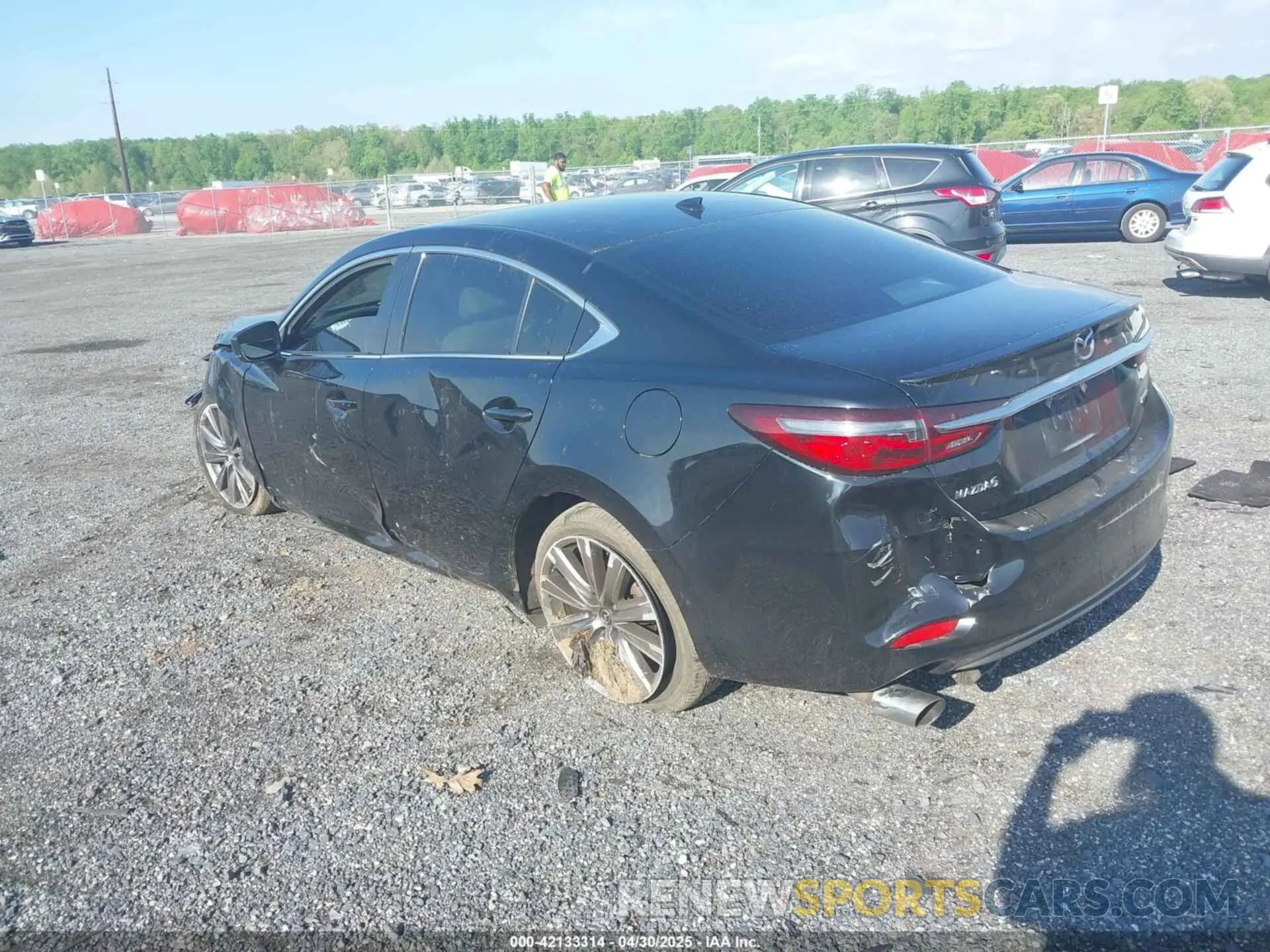 3 Фотография поврежденного автомобиля JM1GL1WY5K1508499 MAZDA MAZDA6 2019