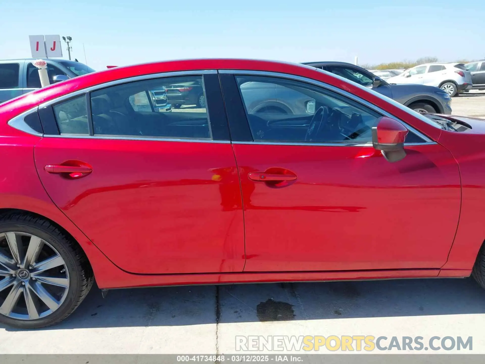 13 Фотография поврежденного автомобиля JM1GL1TY7L1511054 MAZDA MAZDA6 2020