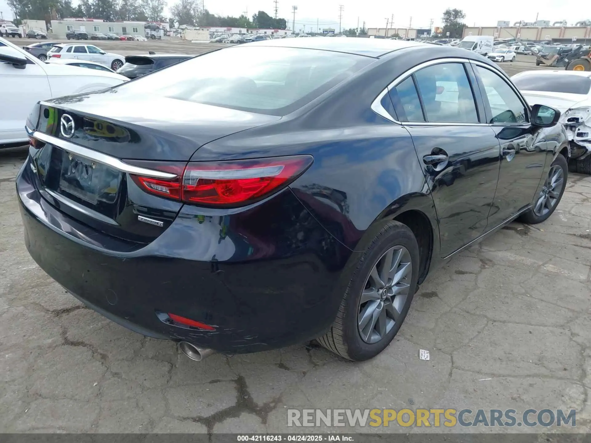 4 Фотография поврежденного автомобиля JM1GL1UM1L1515077 MAZDA MAZDA6 2020
