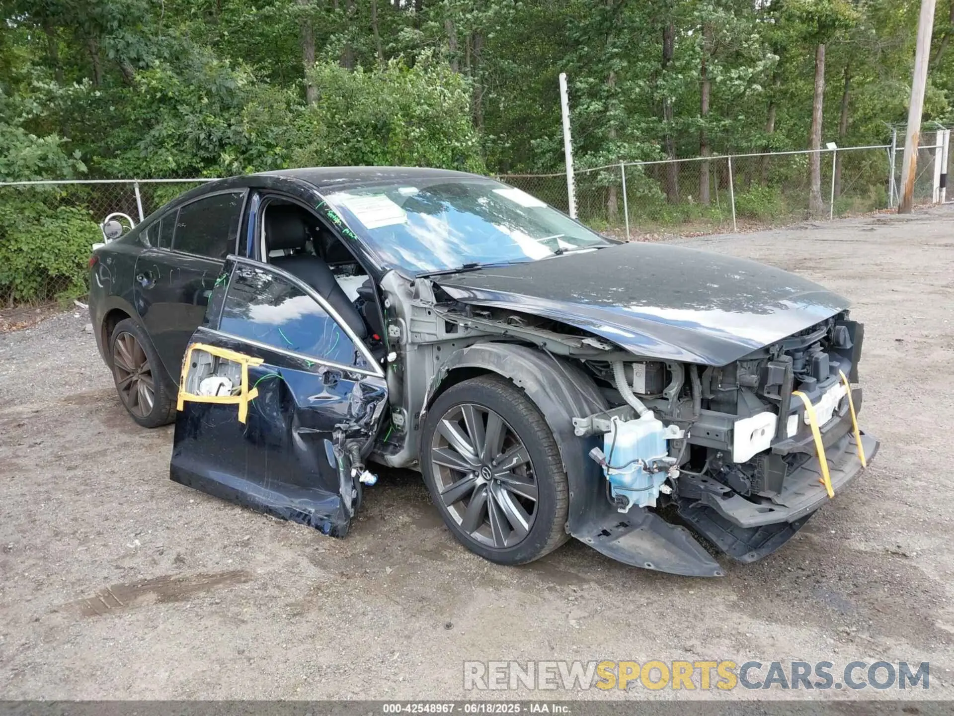 1 Photograph of a damaged car JM1GL1VM4L1516044 MAZDA MAZDA6 2020