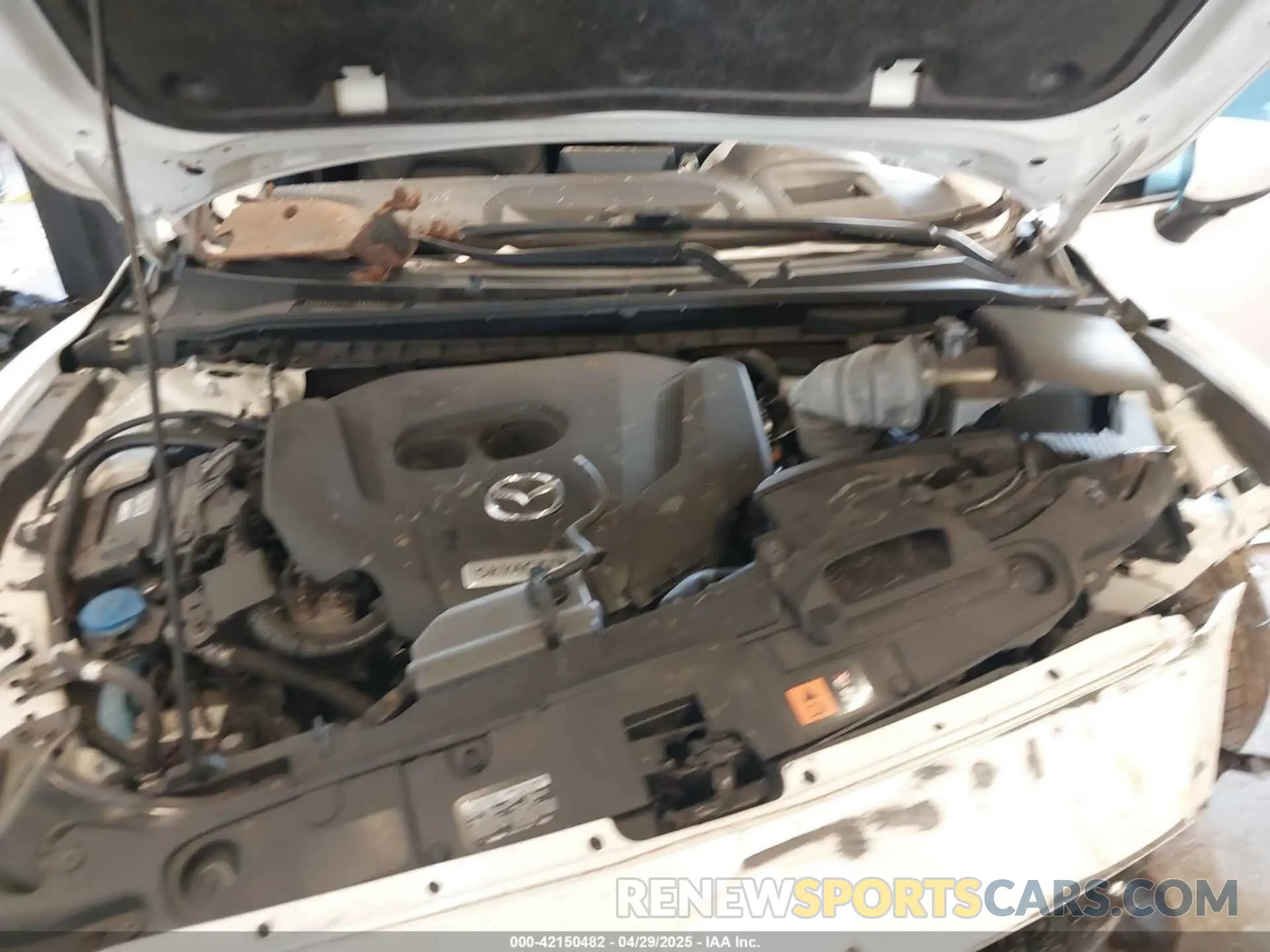 10 Фотография поврежденного автомобиля JM1GL1WY7L1520977 MAZDA MAZDA6 2020