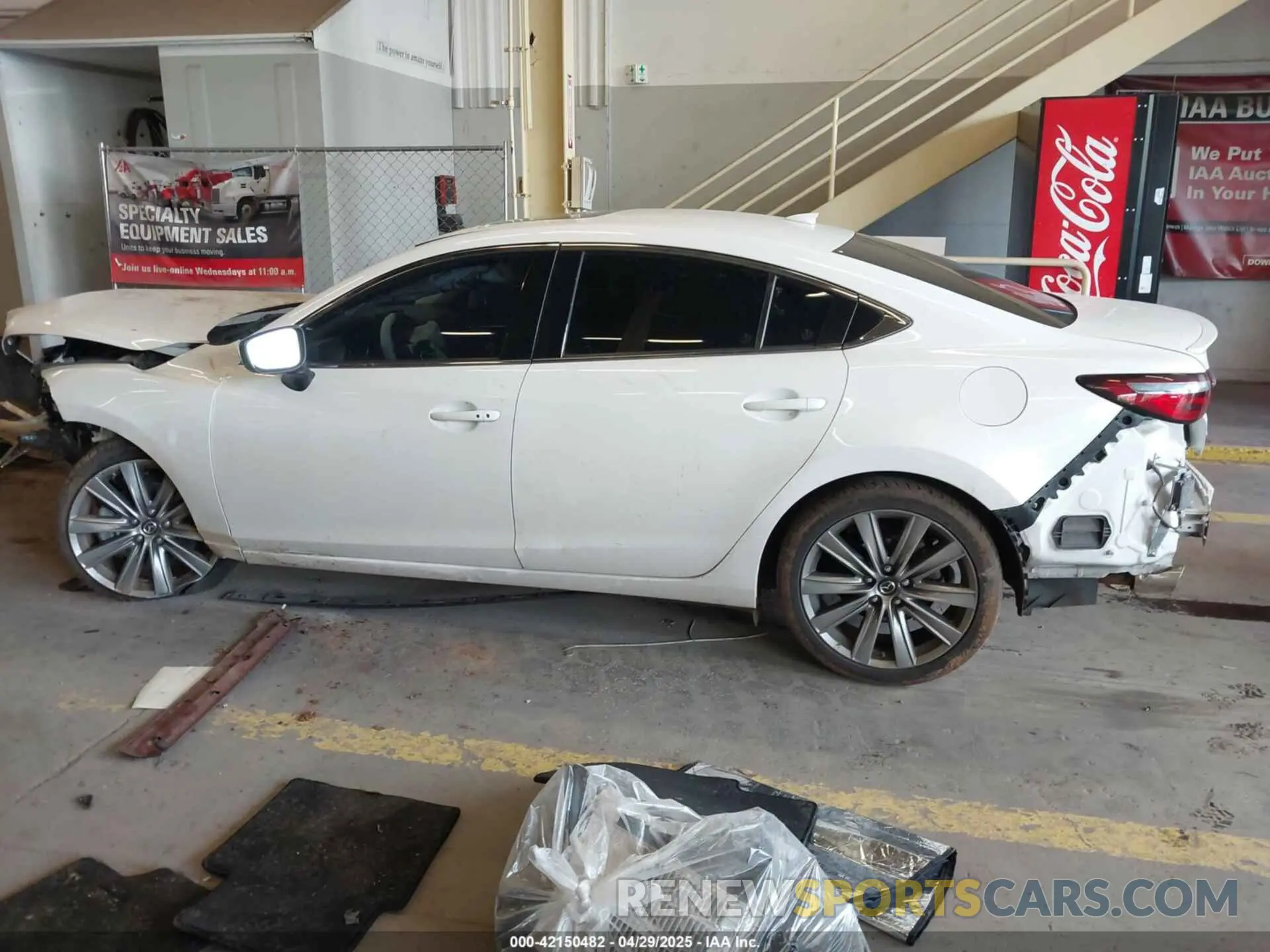 14 Фотография поврежденного автомобиля JM1GL1WY7L1520977 MAZDA MAZDA6 2020