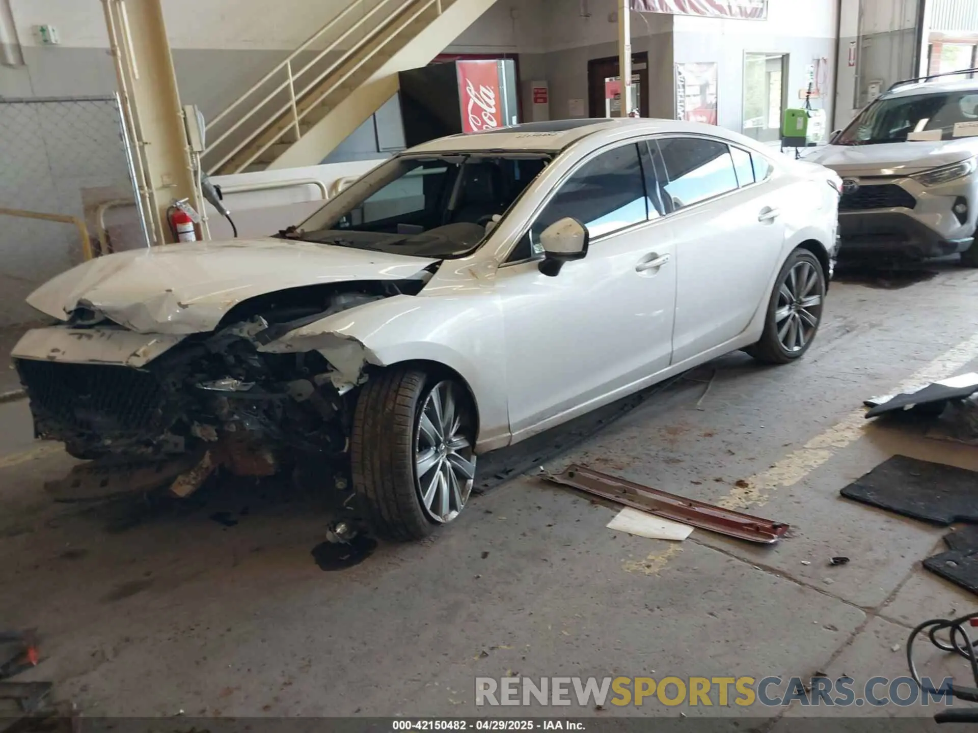 2 Фотография поврежденного автомобиля JM1GL1WY7L1520977 MAZDA MAZDA6 2020