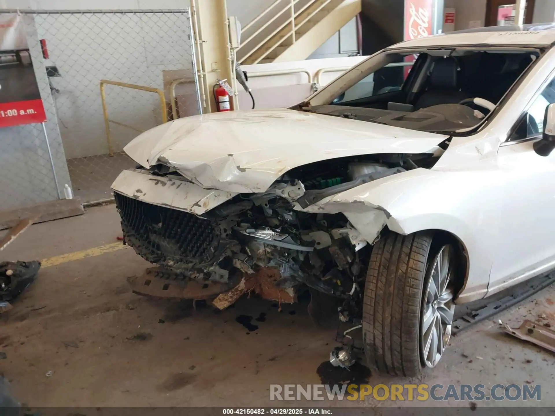 6 Фотография поврежденного автомобиля JM1GL1WY7L1520977 MAZDA MAZDA6 2020