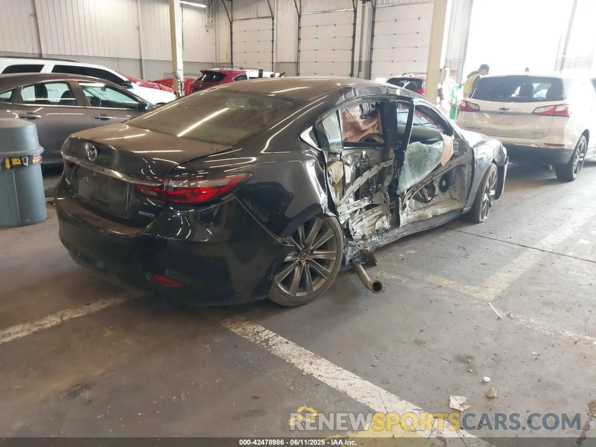 4 Фотография поврежденного автомобиля JM1GL1VM4M1608076 MAZDA MAZDA6 2021
