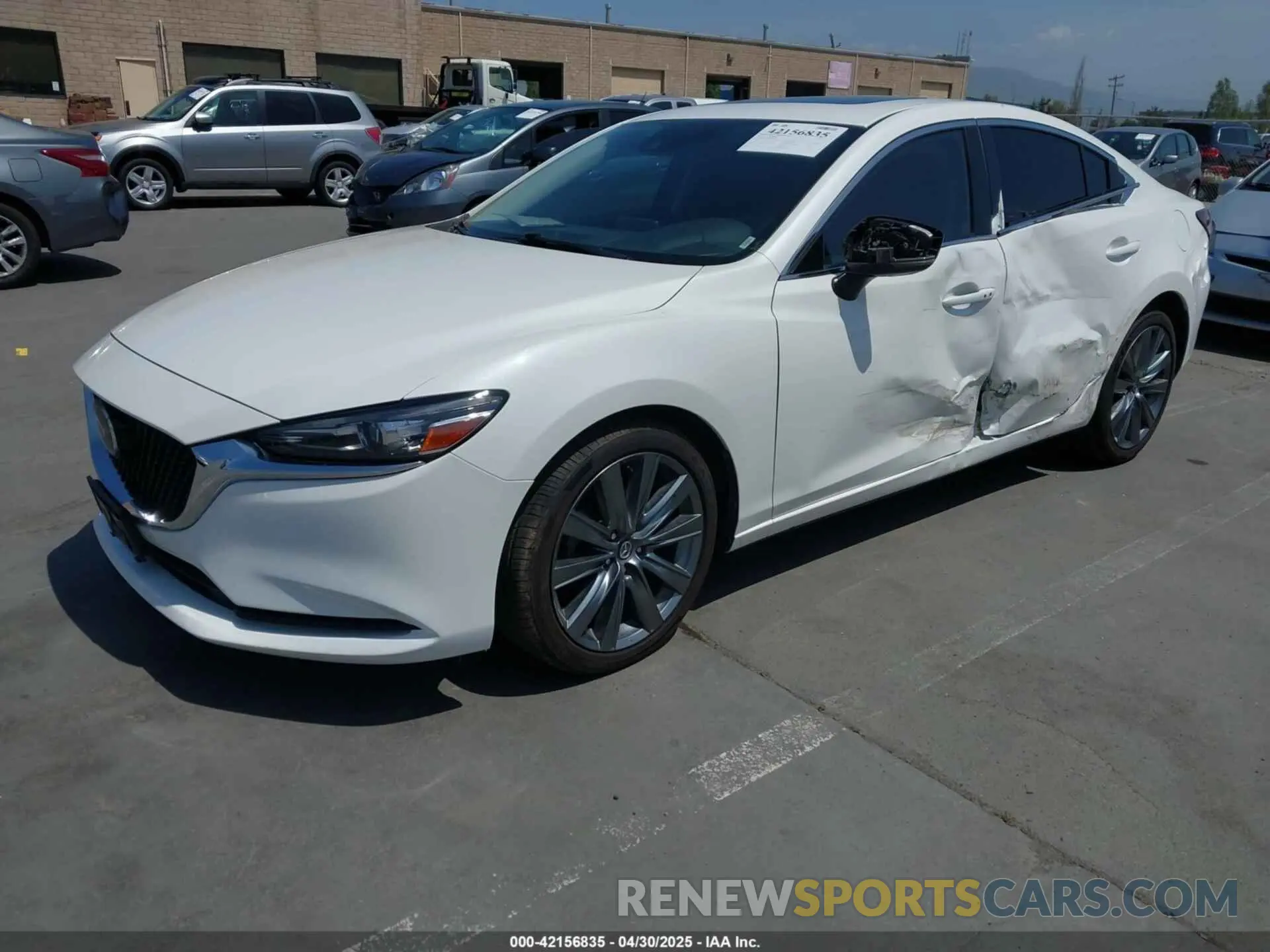 2 Фотография поврежденного автомобиля JM1GL1VM6M1600318 MAZDA MAZDA6 2021