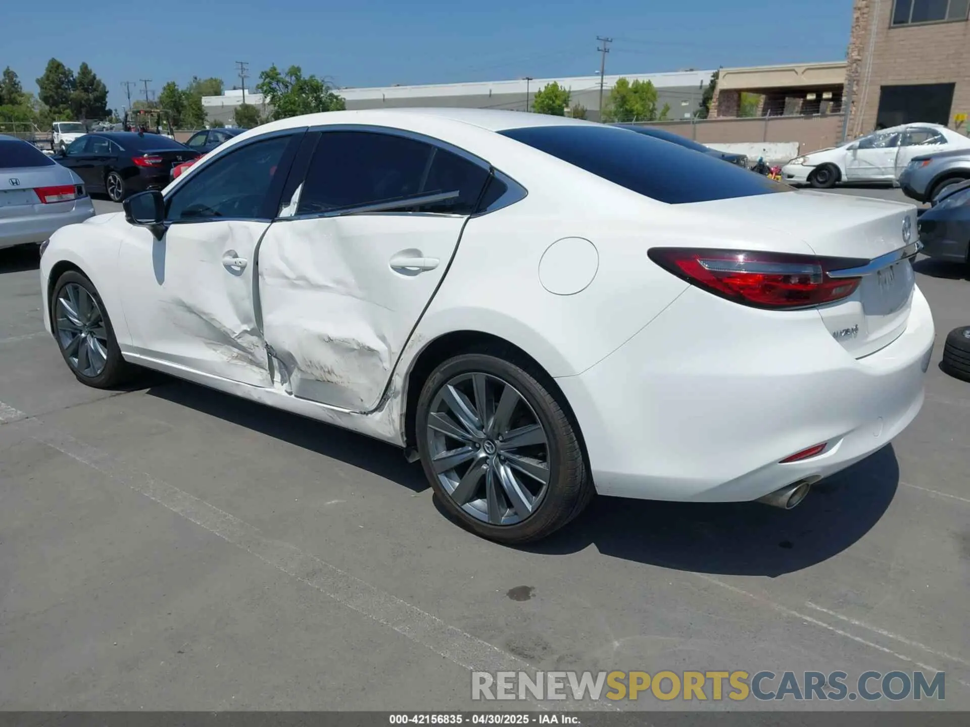 3 Фотография поврежденного автомобиля JM1GL1VM6M1600318 MAZDA MAZDA6 2021