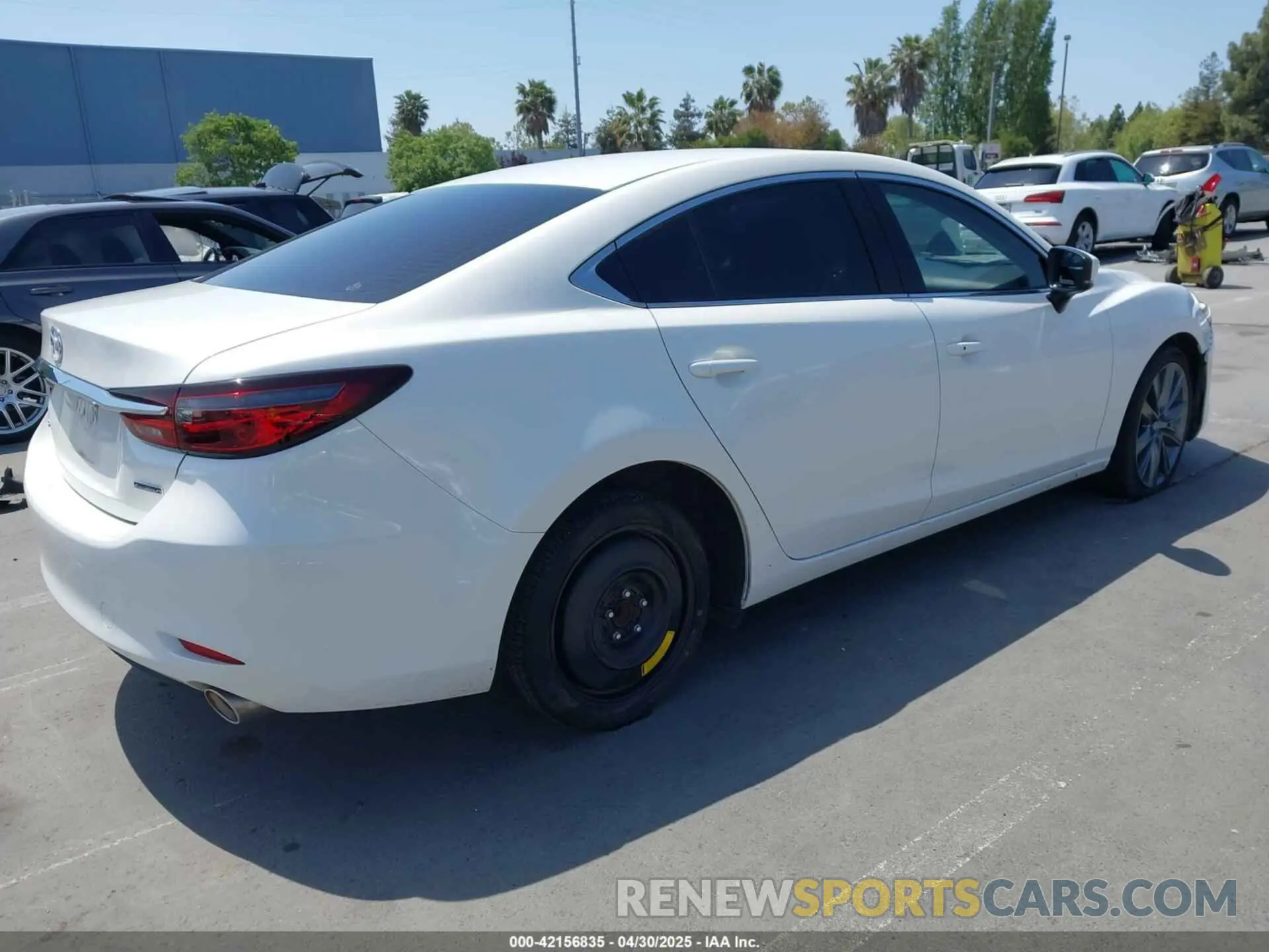 4 Фотография поврежденного автомобиля JM1GL1VM6M1600318 MAZDA MAZDA6 2021