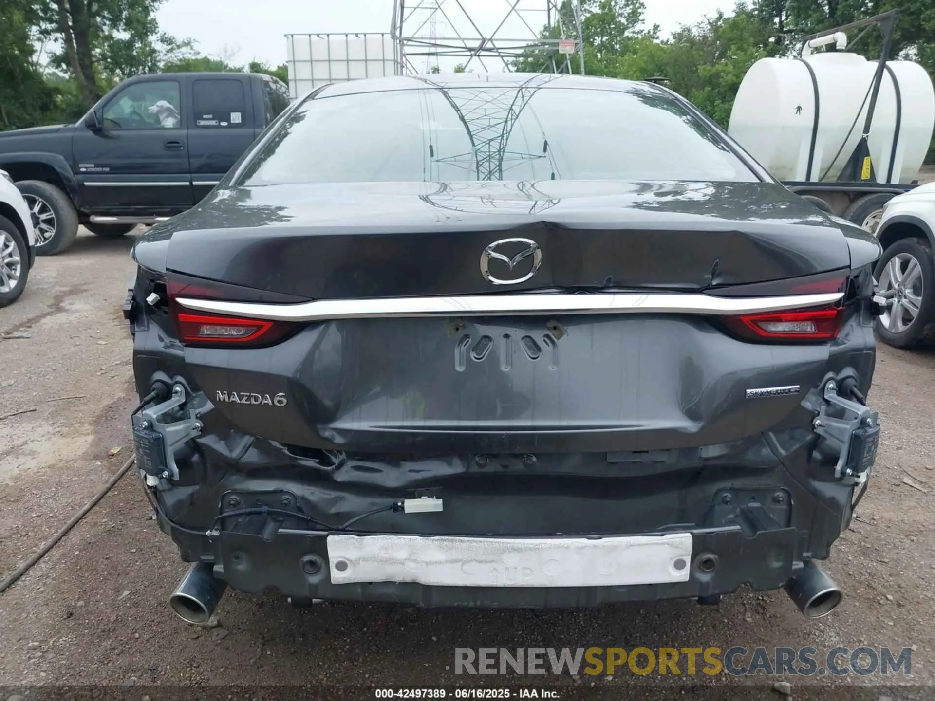 17 Фотография поврежденного автомобиля JM1GL1VM8M1603074 MAZDA MAZDA6 2021