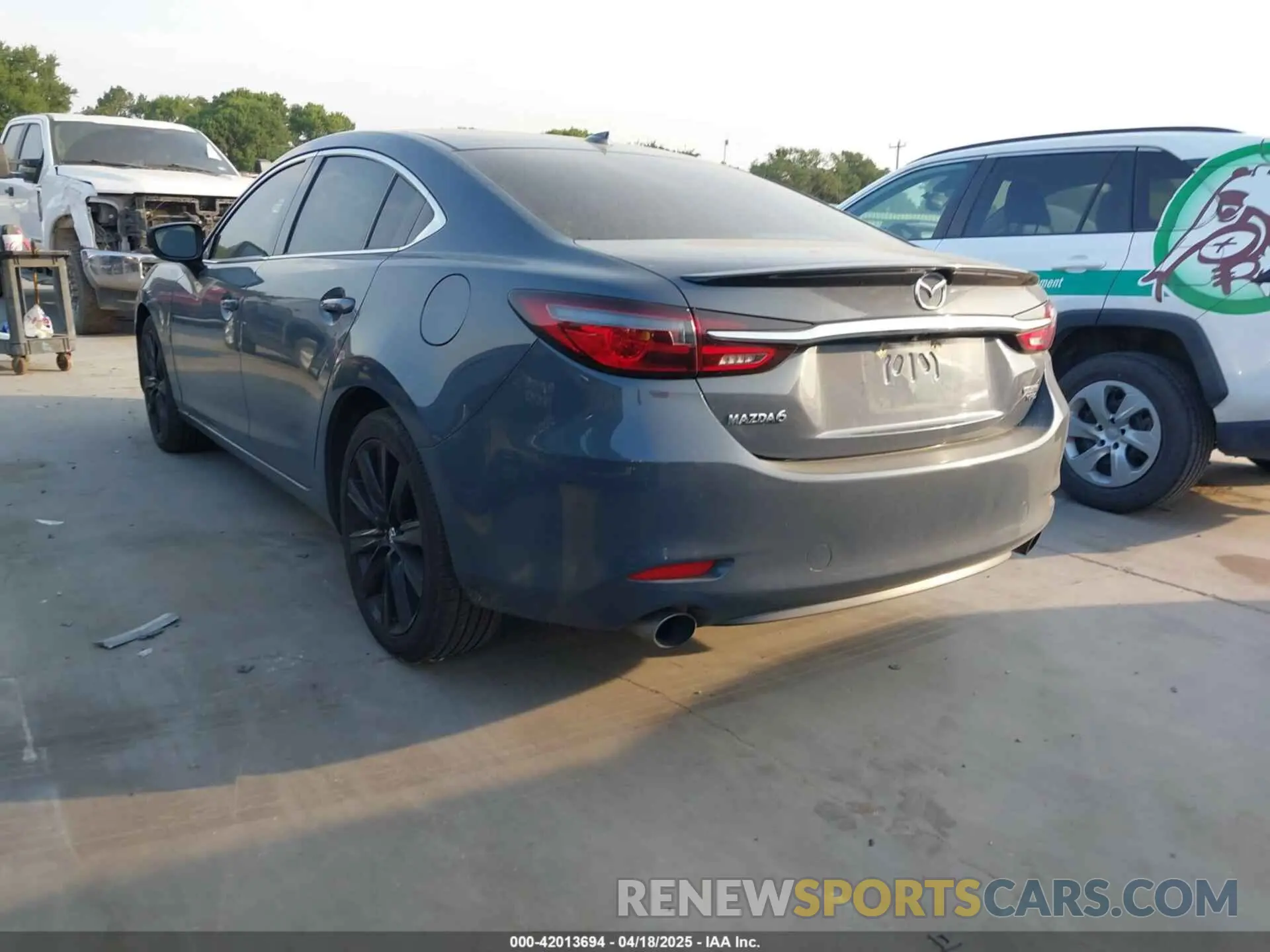 3 Фотография поврежденного автомобиля JM1GL1WY9M1609502 MAZDA MAZDA6 2021