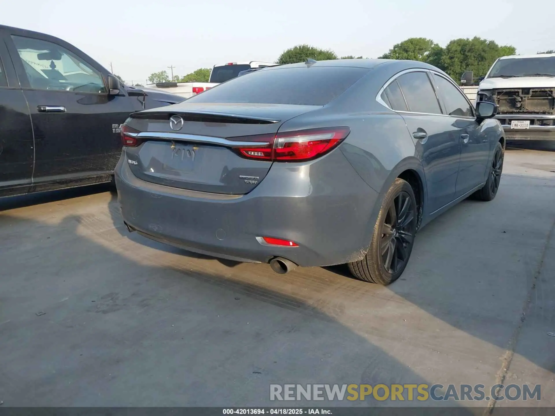 4 Фотография поврежденного автомобиля JM1GL1WY9M1609502 MAZDA MAZDA6 2021