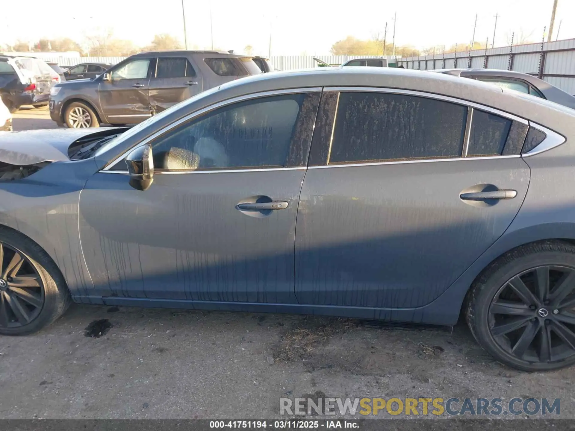 14 Фотография поврежденного автомобиля JM1GL1WY9M1619981 MAZDA MAZDA6 2021