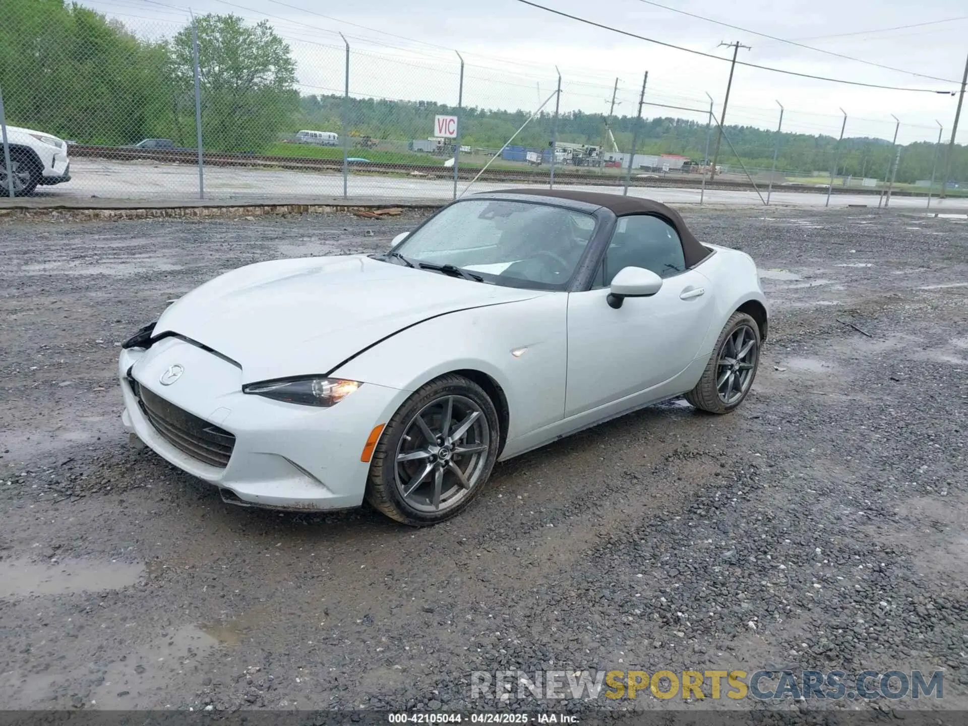 2 Фотография поврежденного автомобиля JM1NDAD77K0304999 MAZDA MX-5 MIATA 2019