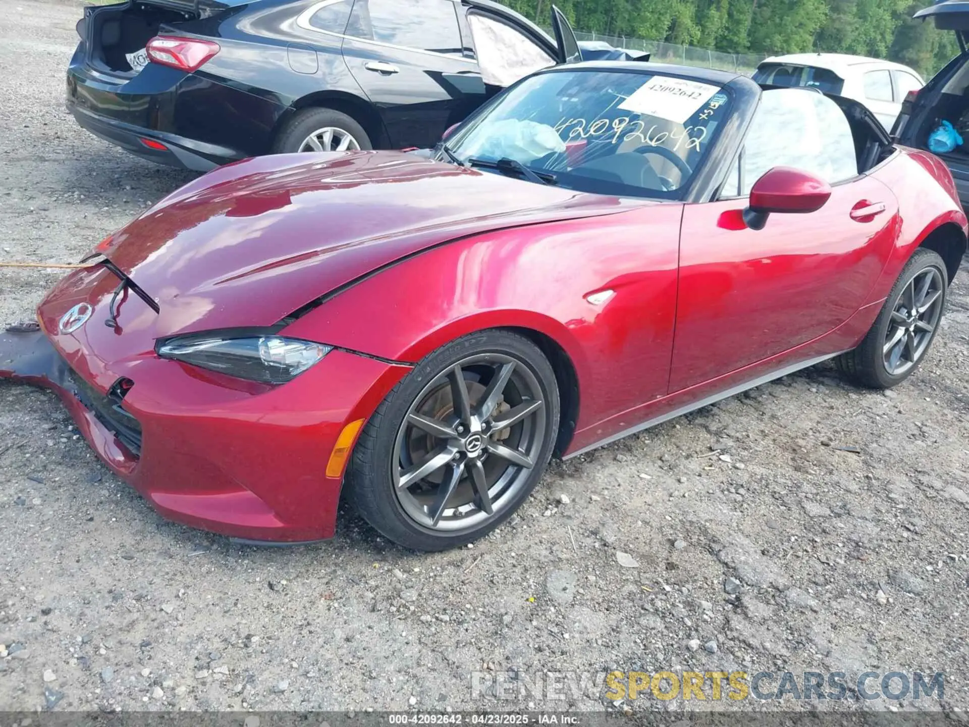 2 Photograph of a damaged car JM1NDAD7XK0306505 MAZDA MX-5 MIATA 2019