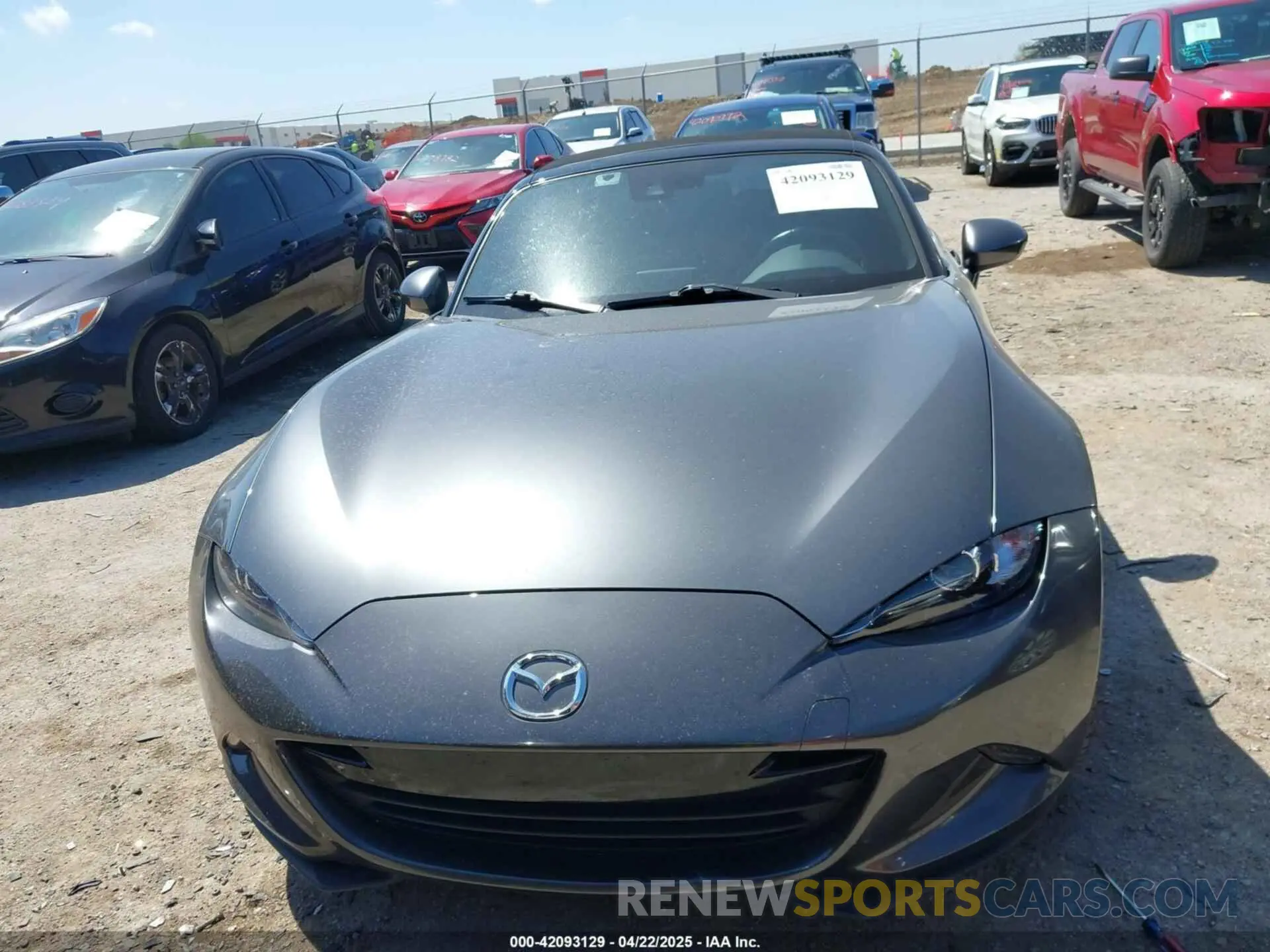 12 Фотография поврежденного автомобиля JM1NDAD70L0414326 MAZDA MX-5 MIATA 2020