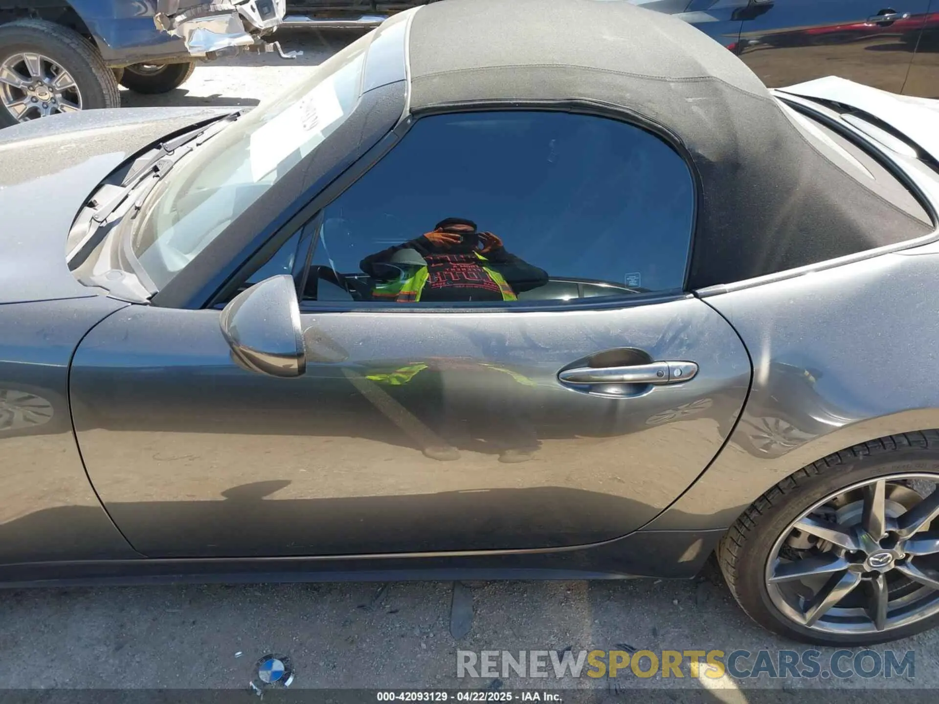 14 Фотография поврежденного автомобиля JM1NDAD70L0414326 MAZDA MX-5 MIATA 2020