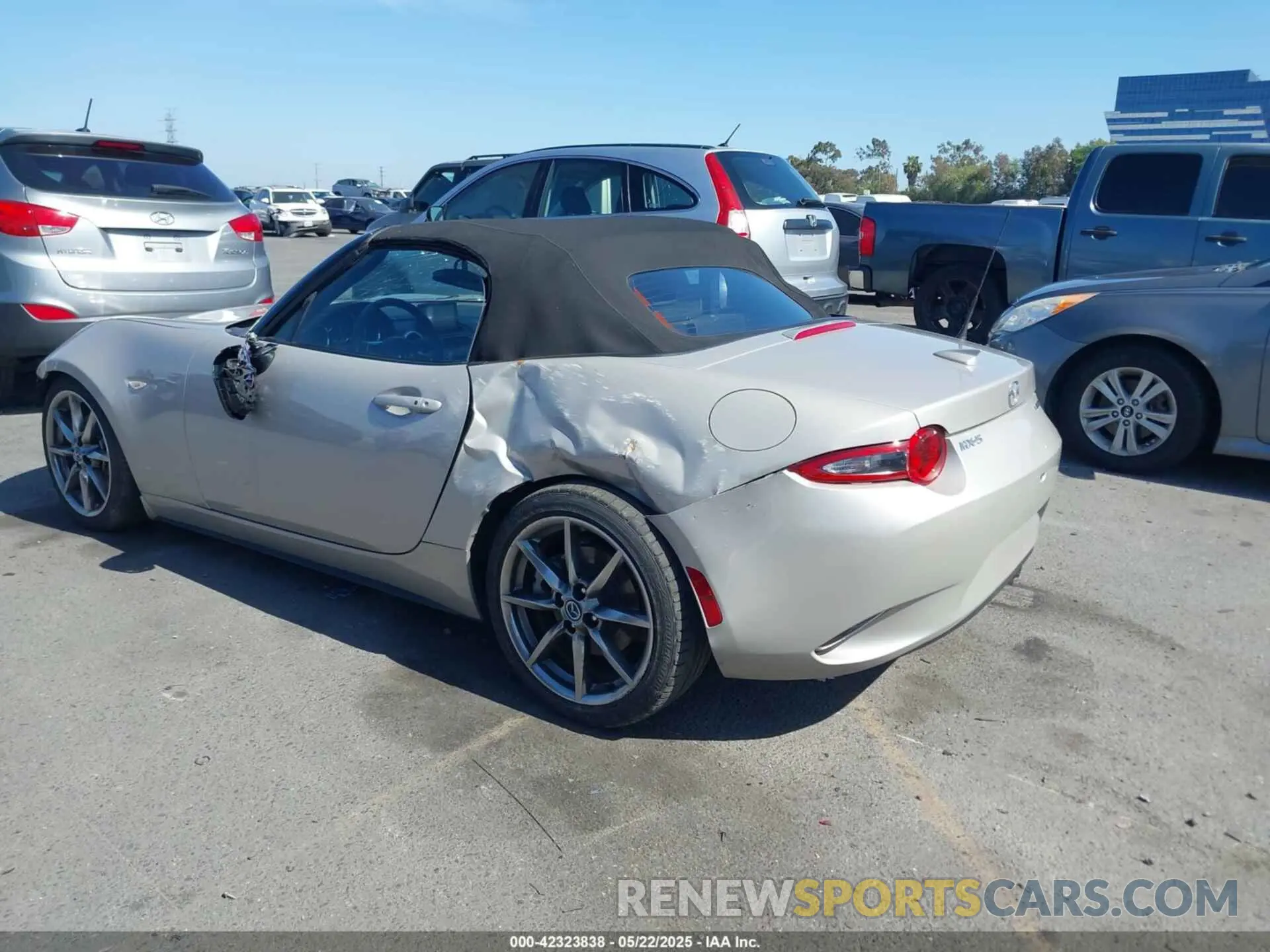 3 Фотография поврежденного автомобиля JM1NDAD74N0505814 MAZDA MX-5 MIATA 2022