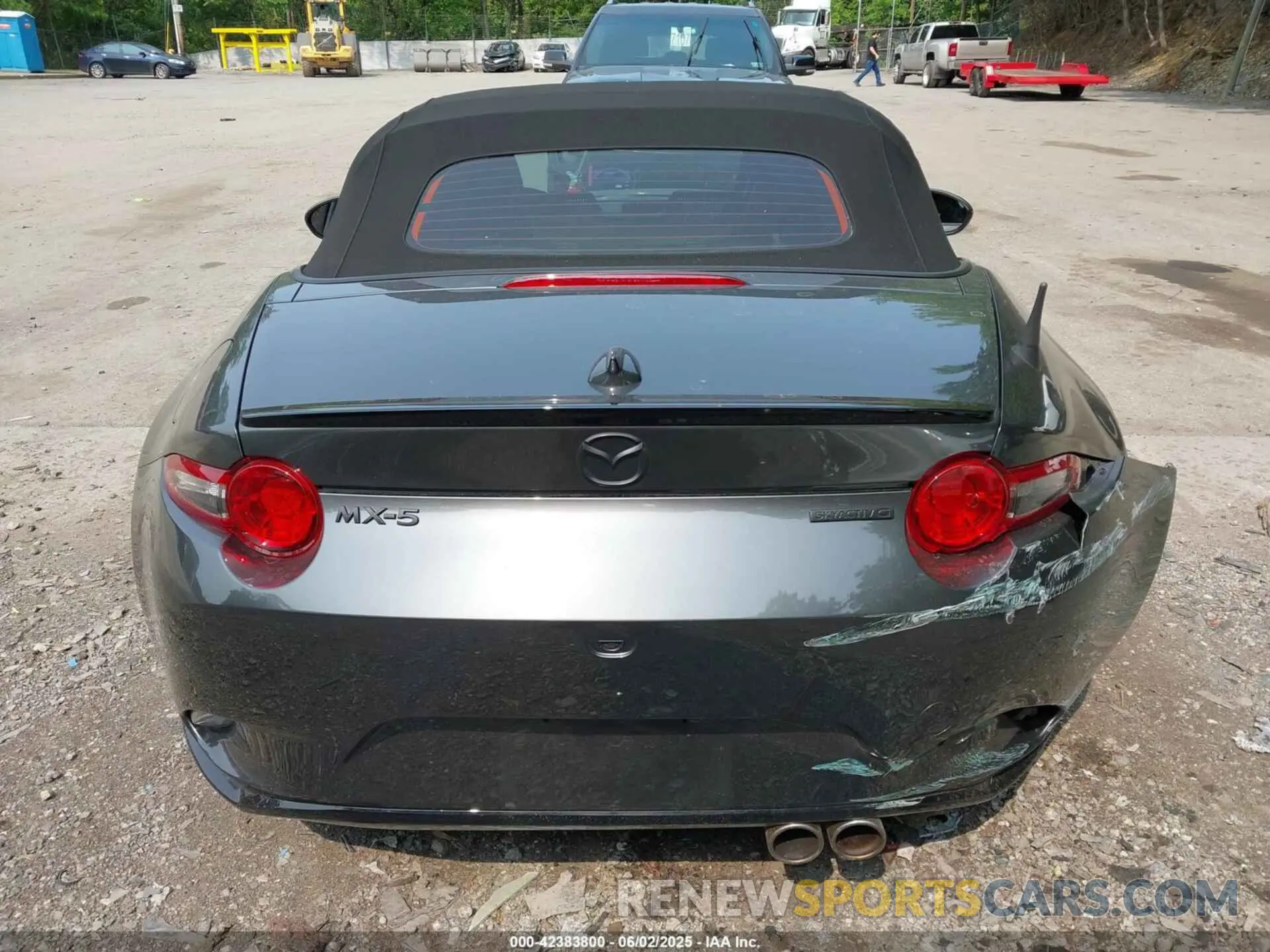 16 Photograph of a damaged car JM1NDAC77P0552453 MAZDA MX-5 MIATA 2023