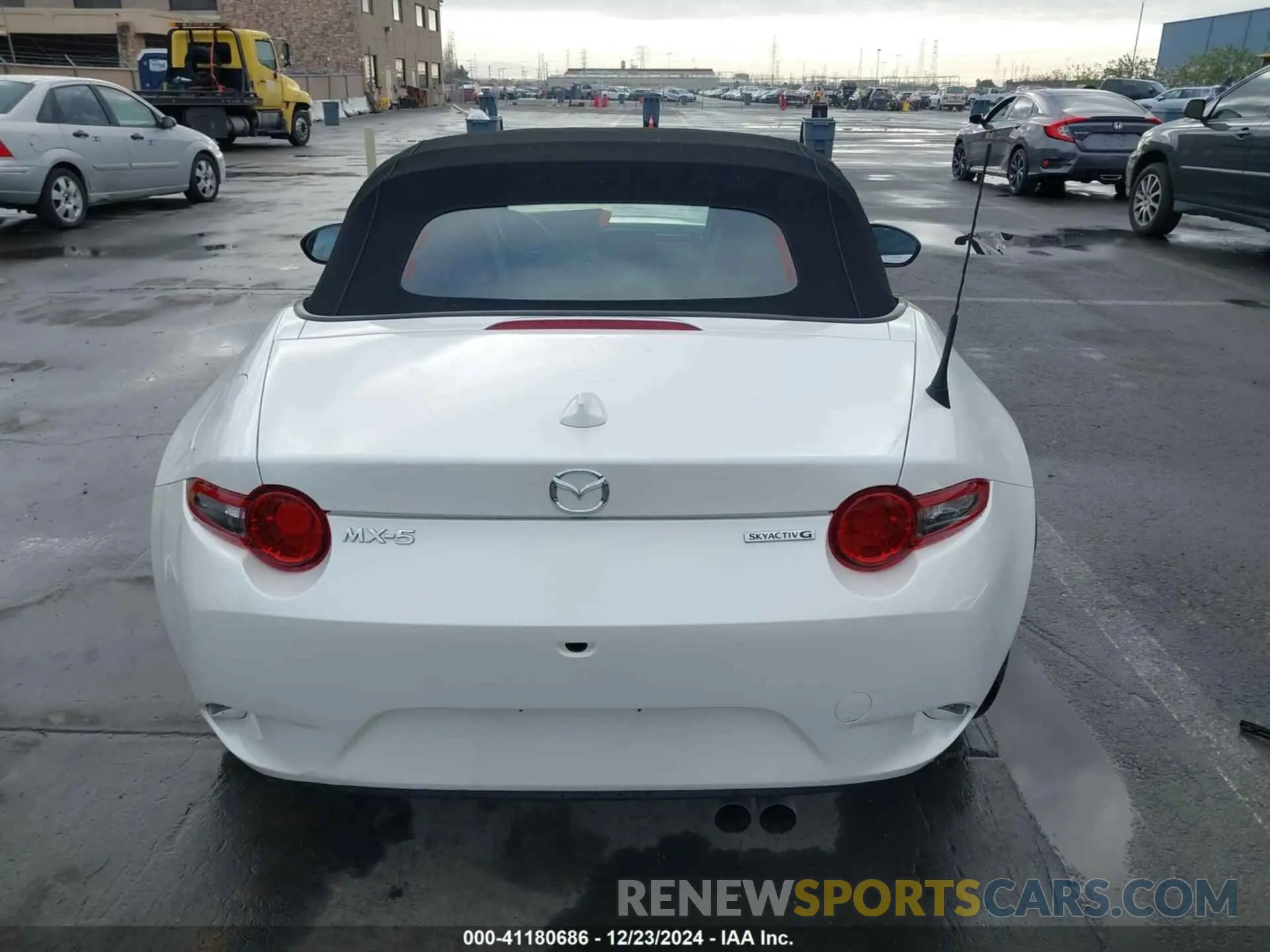 17 Photograph of a damaged car JM1NDAD73P0556143 MAZDA MX-5 MIATA 2023
