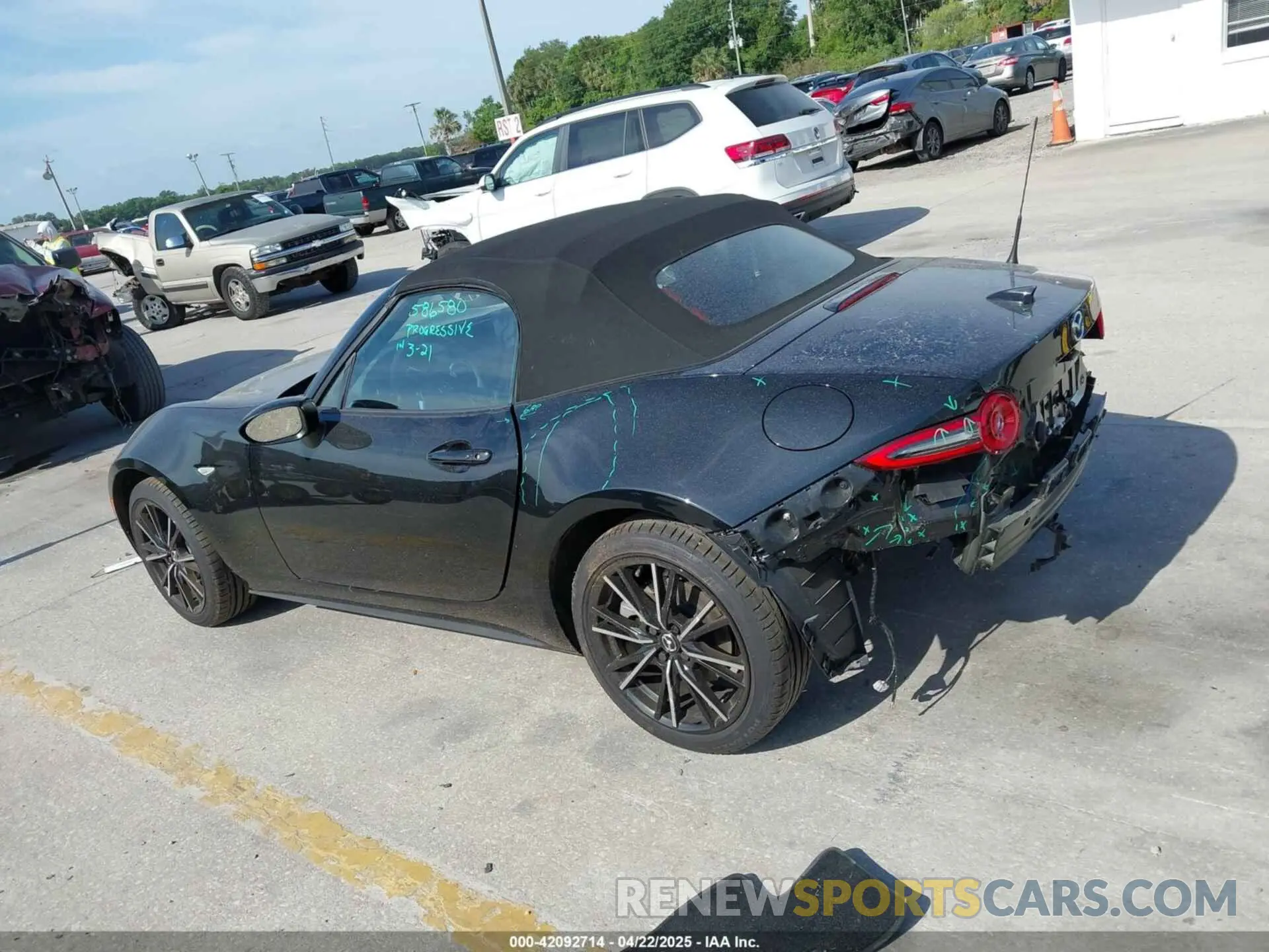 15 Фотография поврежденного автомобиля JM1NDAD71R0605441 MAZDA MX-5 MIATA 2024