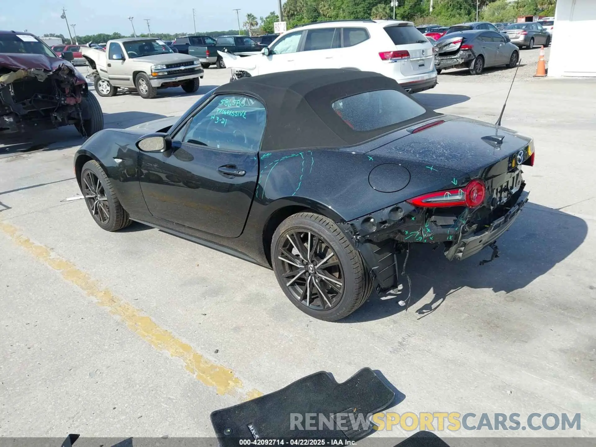 3 Фотография поврежденного автомобиля JM1NDAD71R0605441 MAZDA MX-5 MIATA 2024