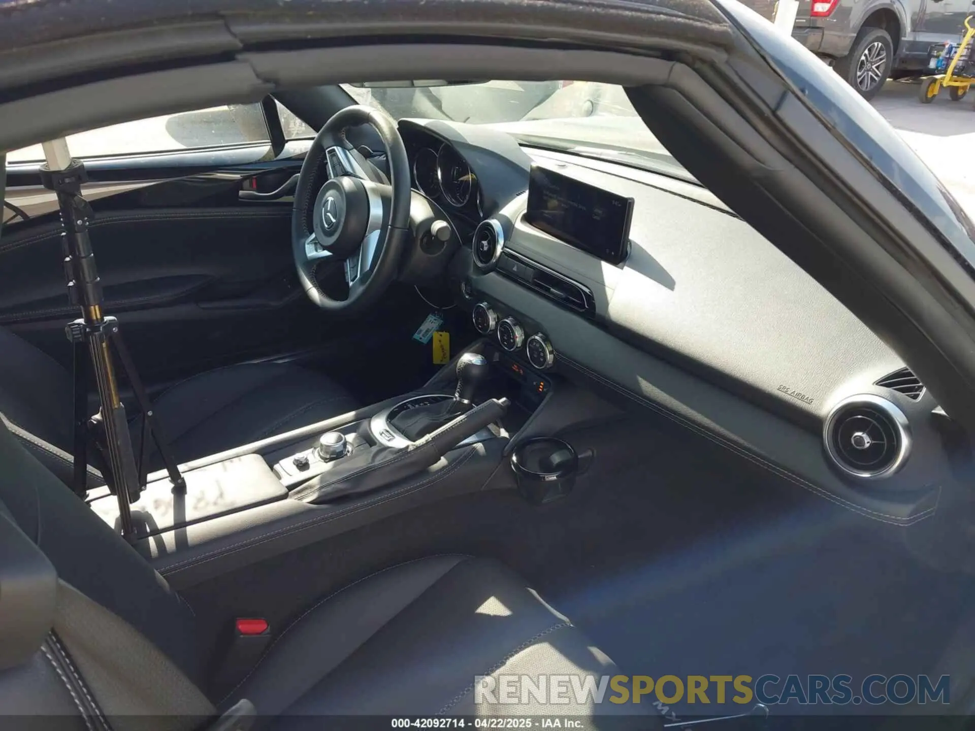 5 Фотография поврежденного автомобиля JM1NDAD71R0605441 MAZDA MX-5 MIATA 2024