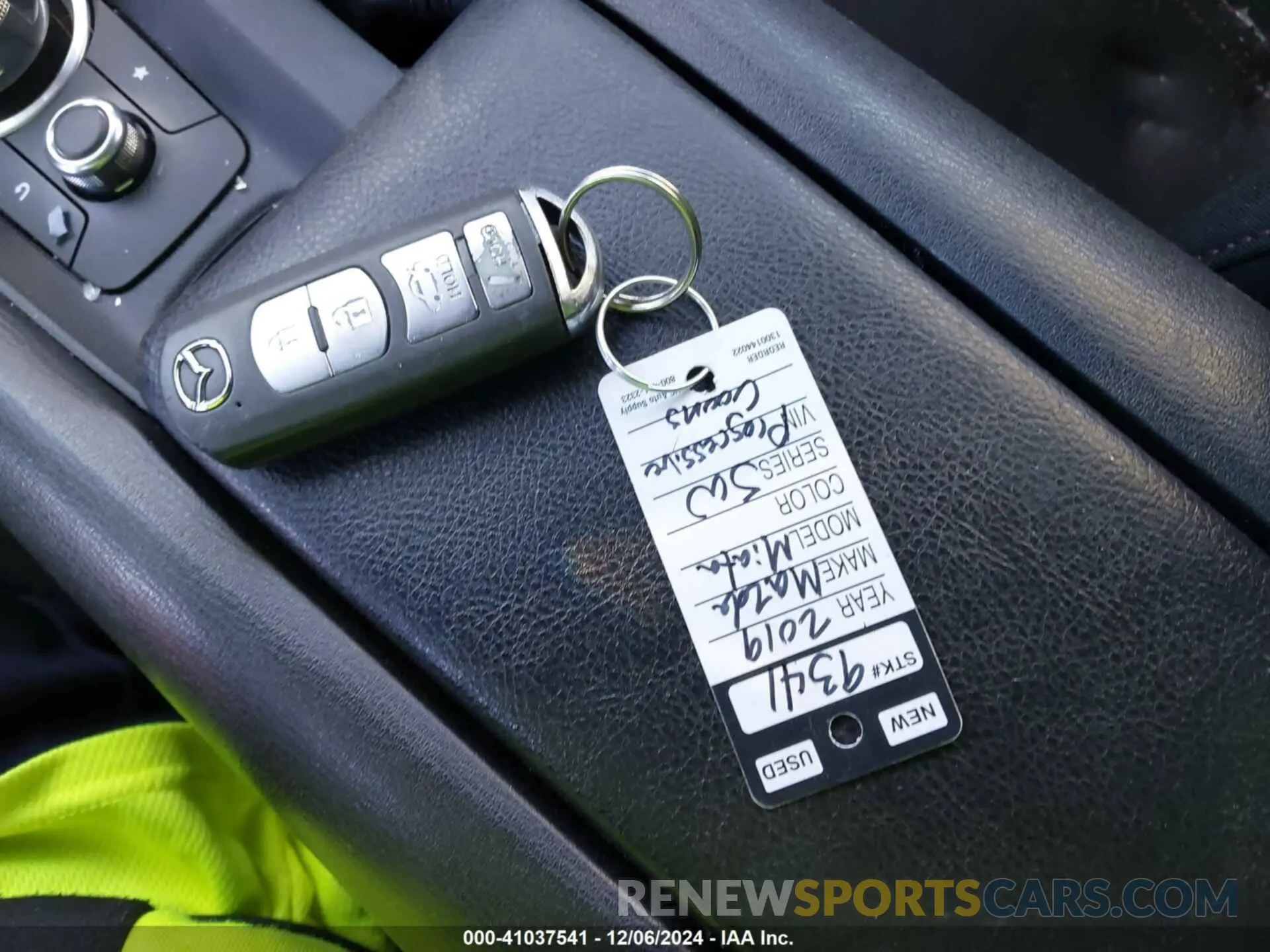 11 Photograph of a damaged car JM1NDAL73K0300417 MAZDA MX-5 MIATA RF 2019