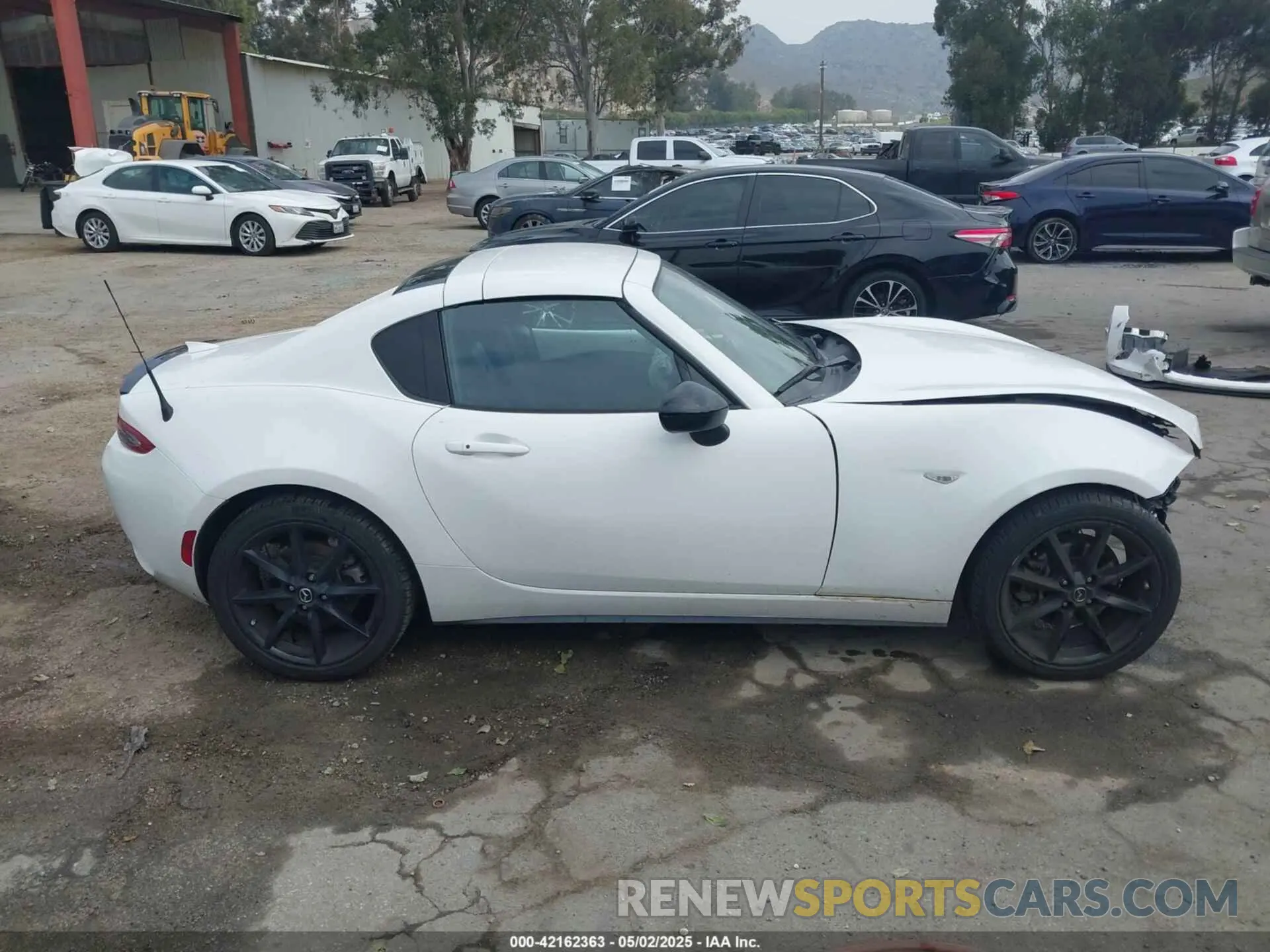 13 Photograph of a damaged car JM1NDAL74L0414234 MAZDA MX-5 MIATA RF 2020