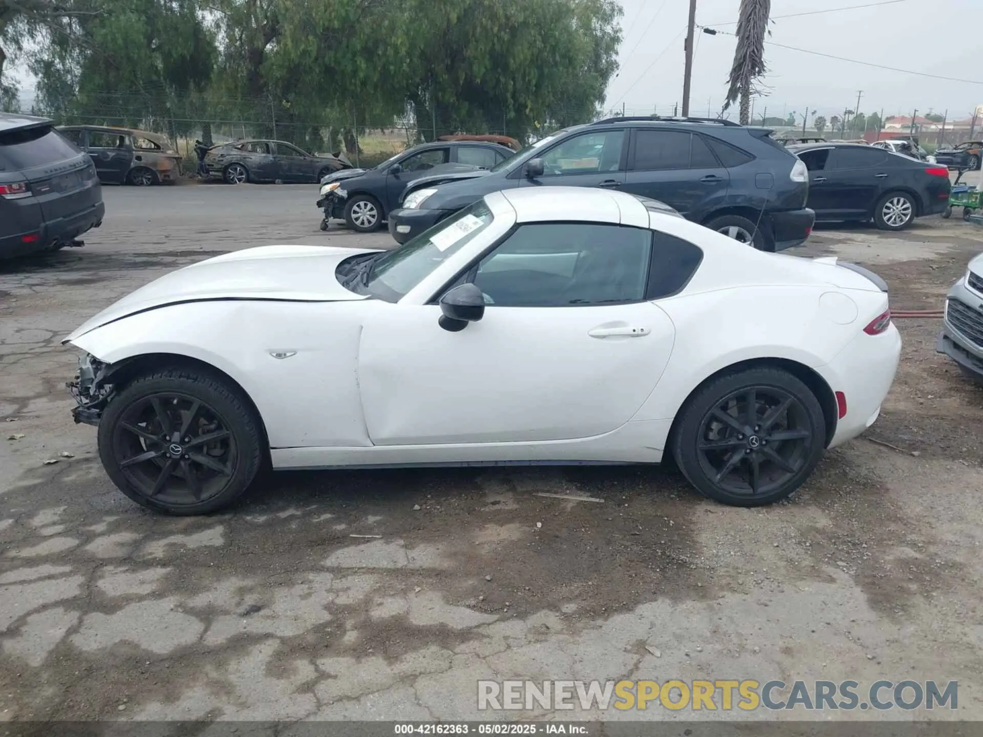 14 Photograph of a damaged car JM1NDAL74L0414234 MAZDA MX-5 MIATA RF 2020