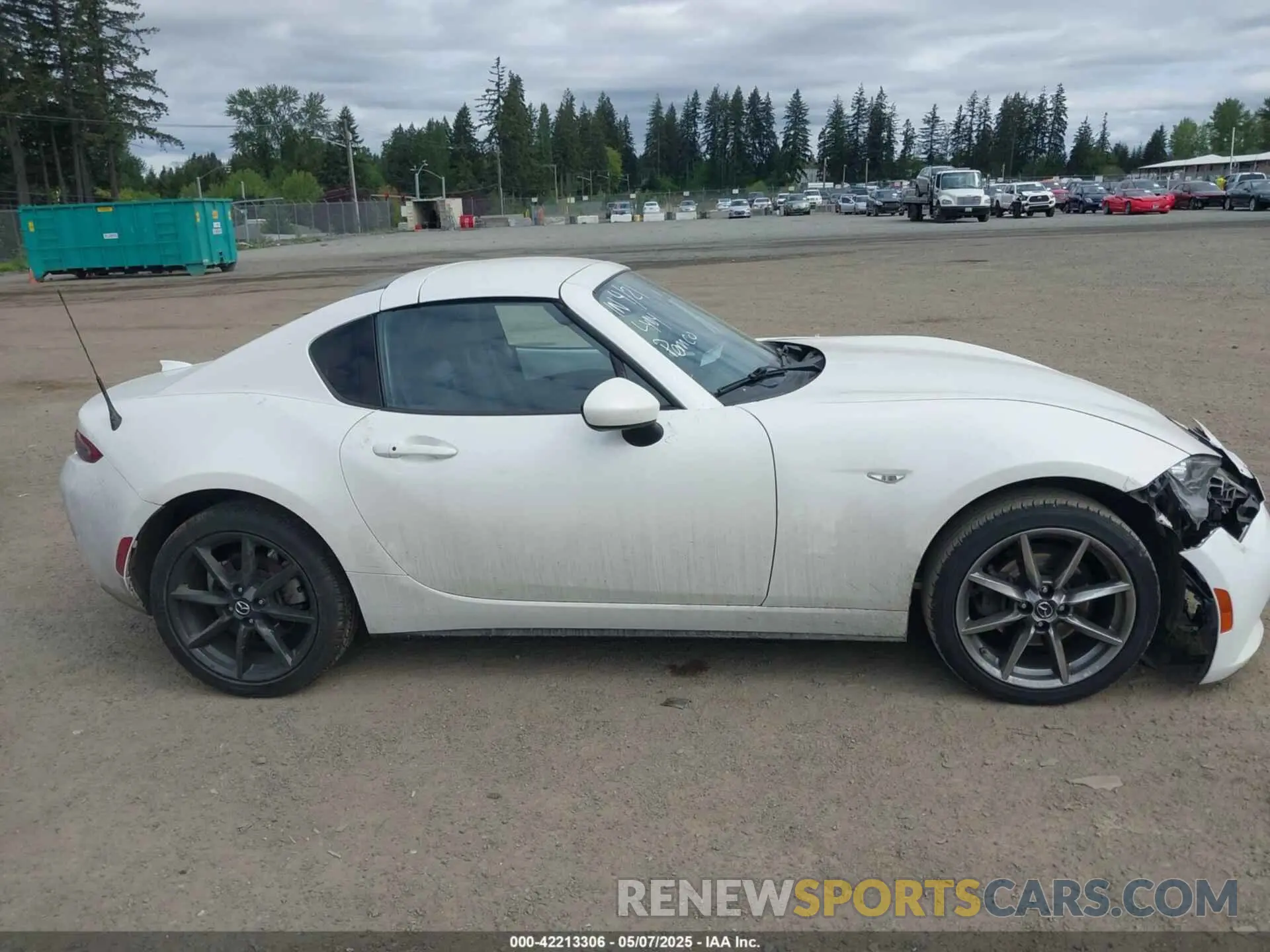 13 Photograph of a damaged car JM1NDAM75L0411647 MAZDA MX-5 MIATA RF 2020