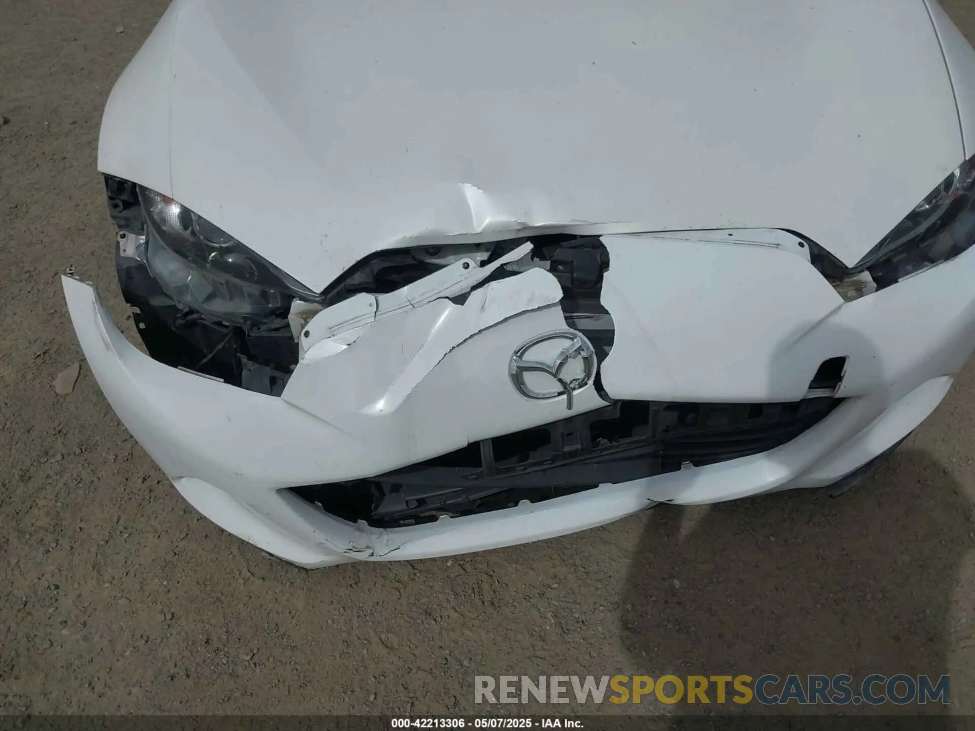 6 Photograph of a damaged car JM1NDAM75L0411647 MAZDA MX-5 MIATA RF 2020